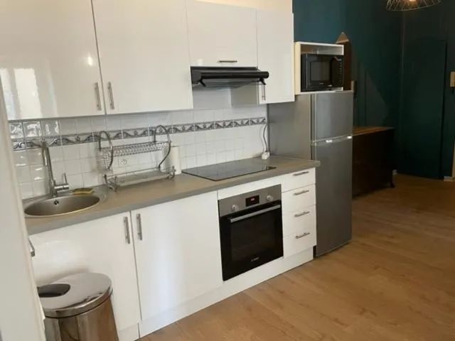 Kitchen or kitchenette in Un havre de paix et de calme en plein centre de Massena