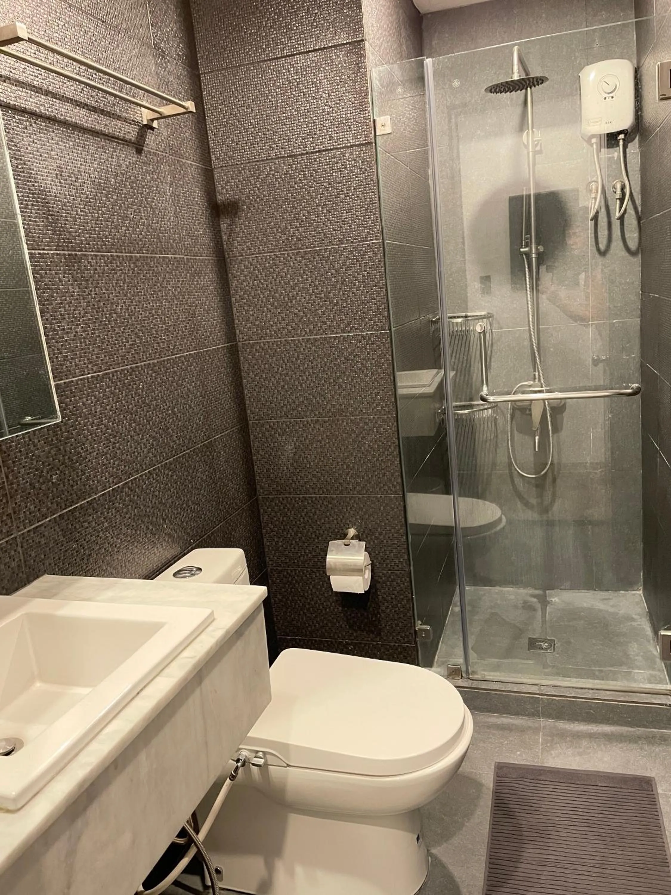Bathroom in CRIB 252 Subic Bay
