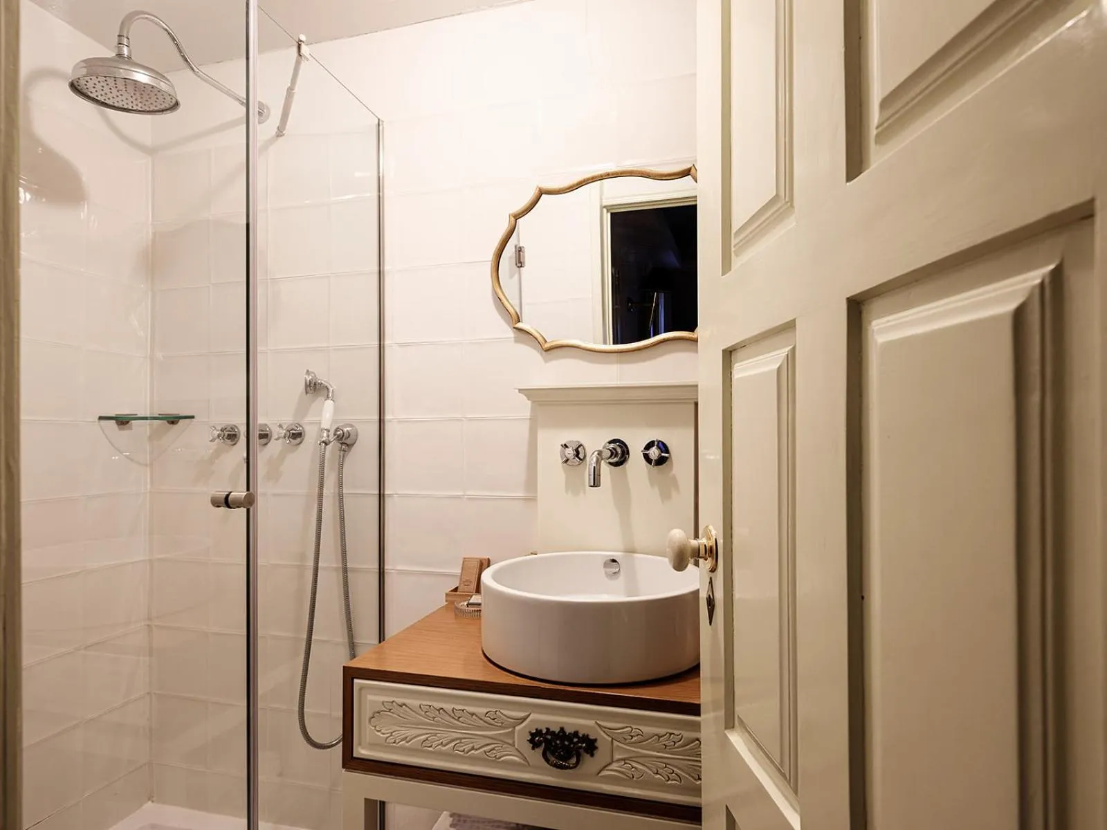 Bathroom in Lavandeira Douro Nature & Wellness