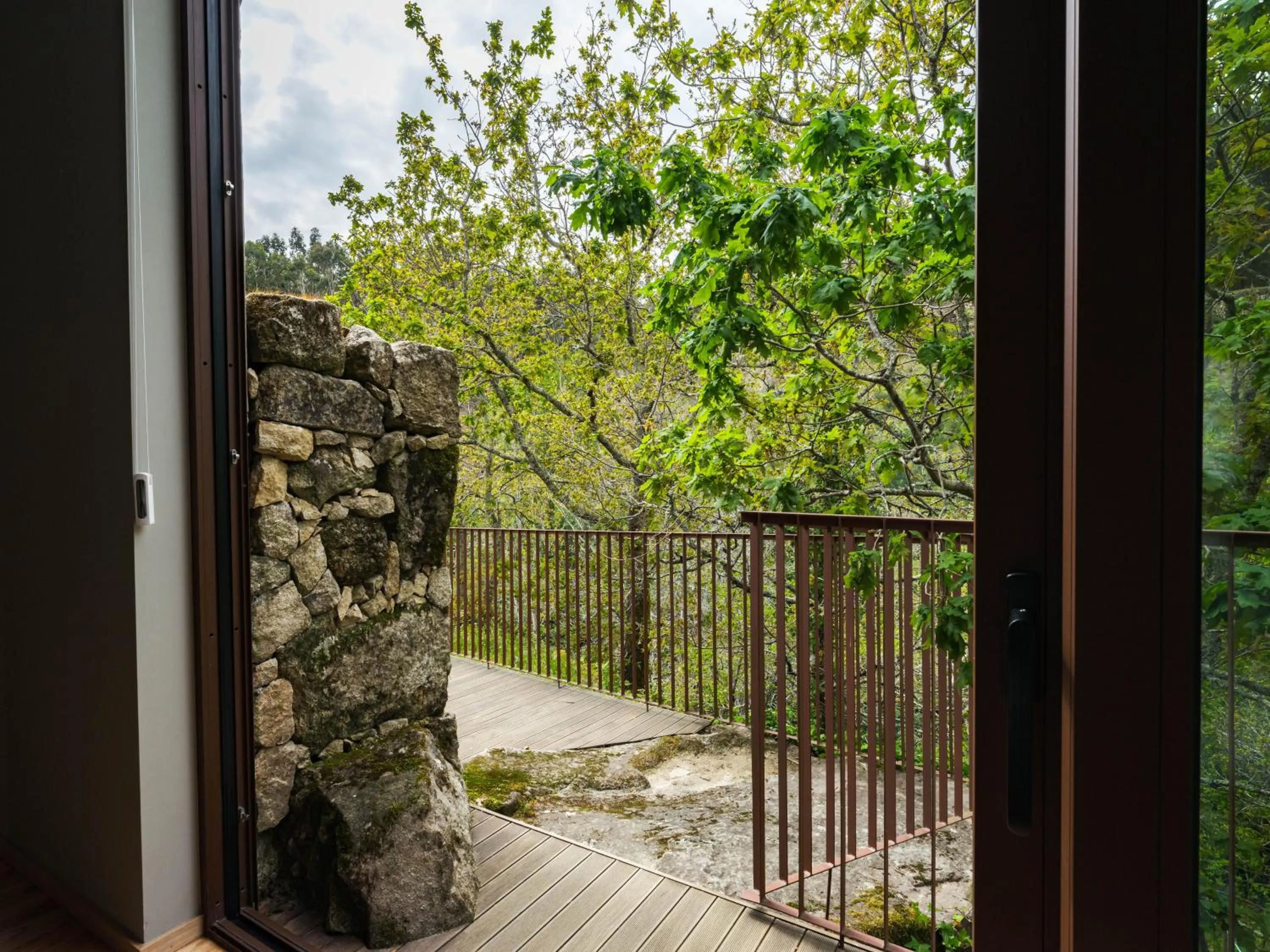 Garden view in Lavandeira Douro Nature & Wellness