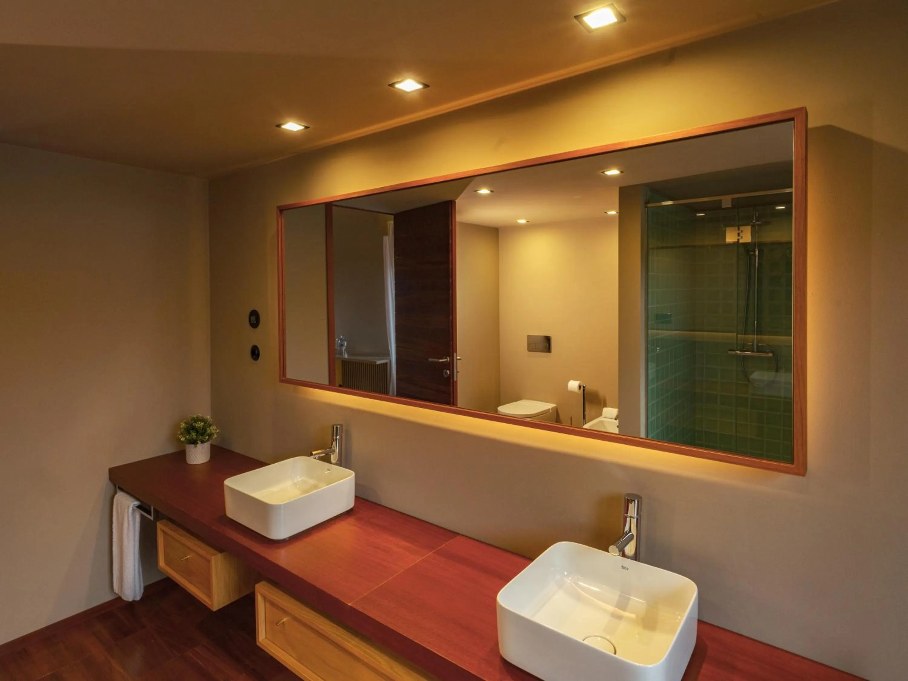 Bathroom in Lavandeira Douro Nature & Wellness