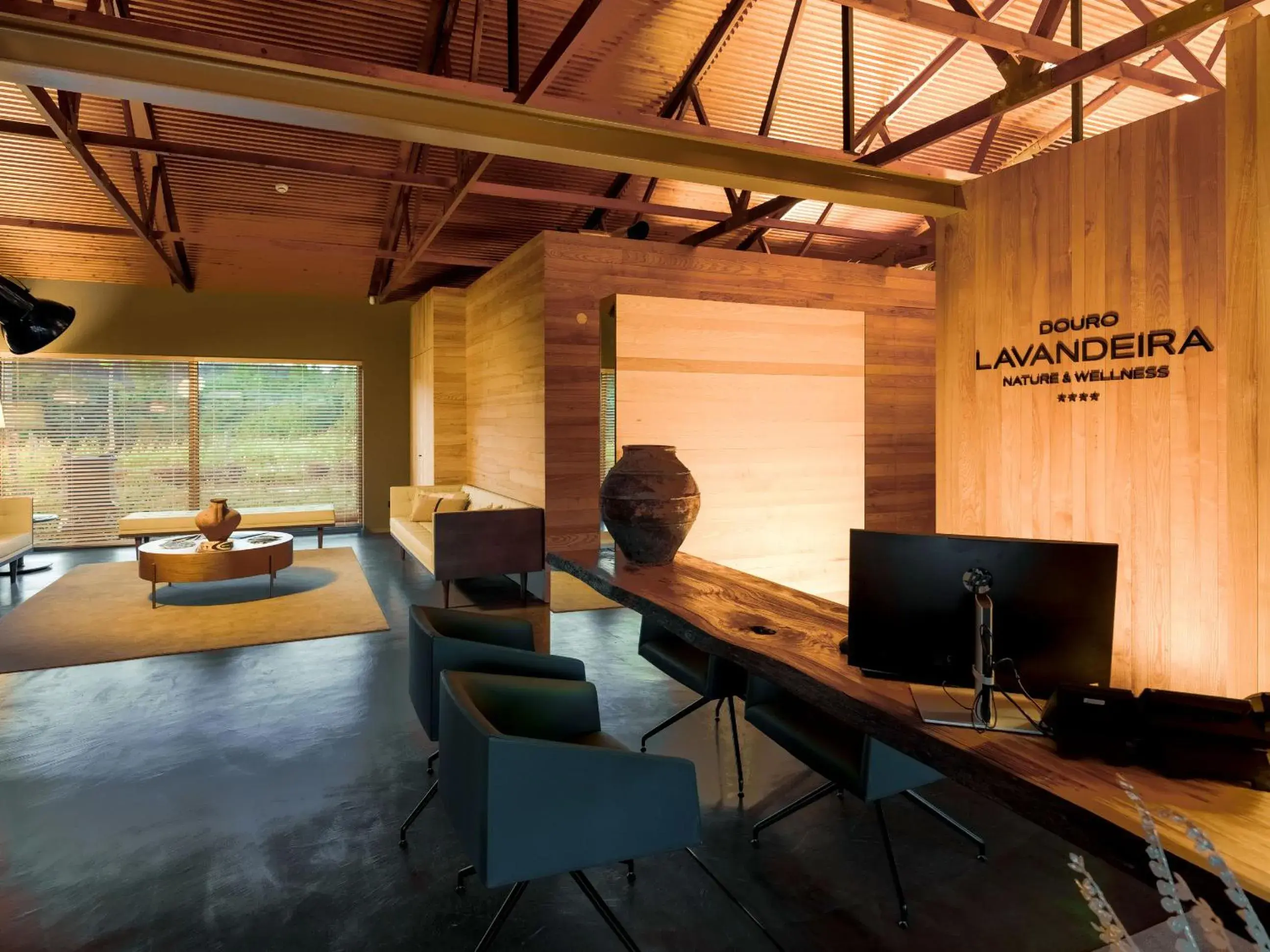 Lobby or reception in Lavandeira Douro Nature & Wellness Lobby or reception in Lavandeira Douro Nature & Wellness