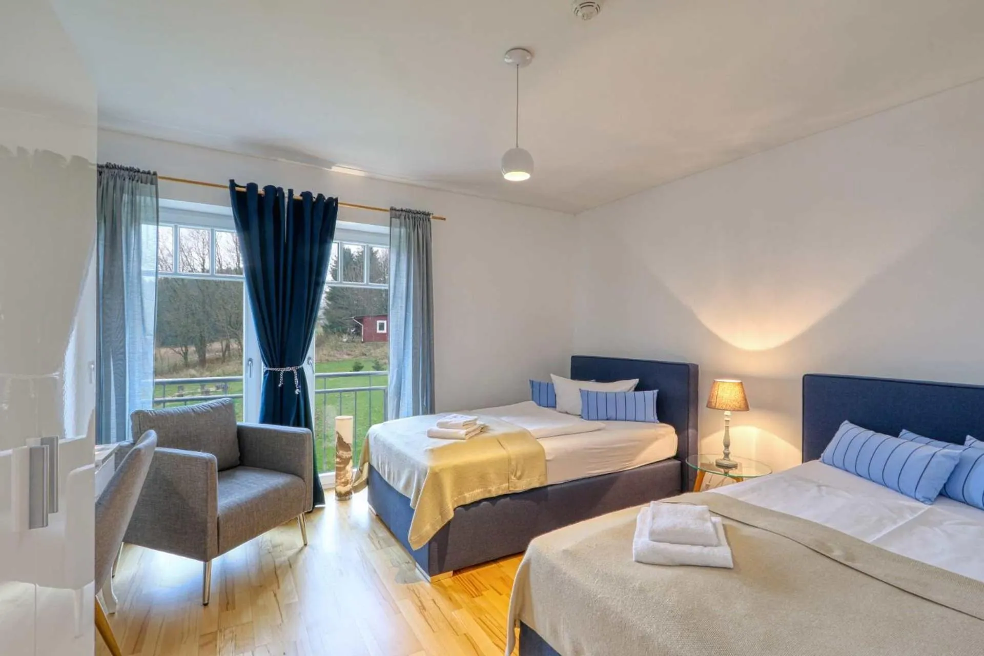 Bed in Harz-Urlaubs-Alm Hotel & Ferienhäuser