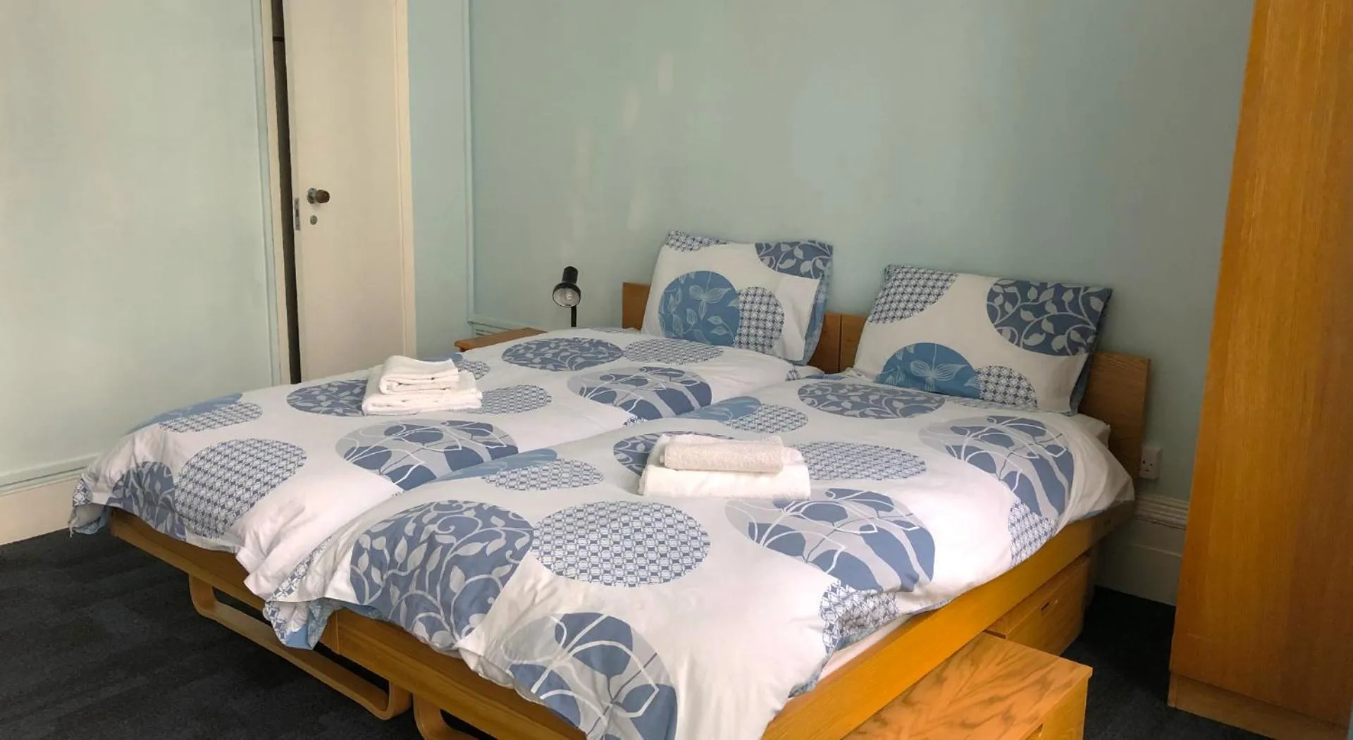 Bed in Lee Abbey London