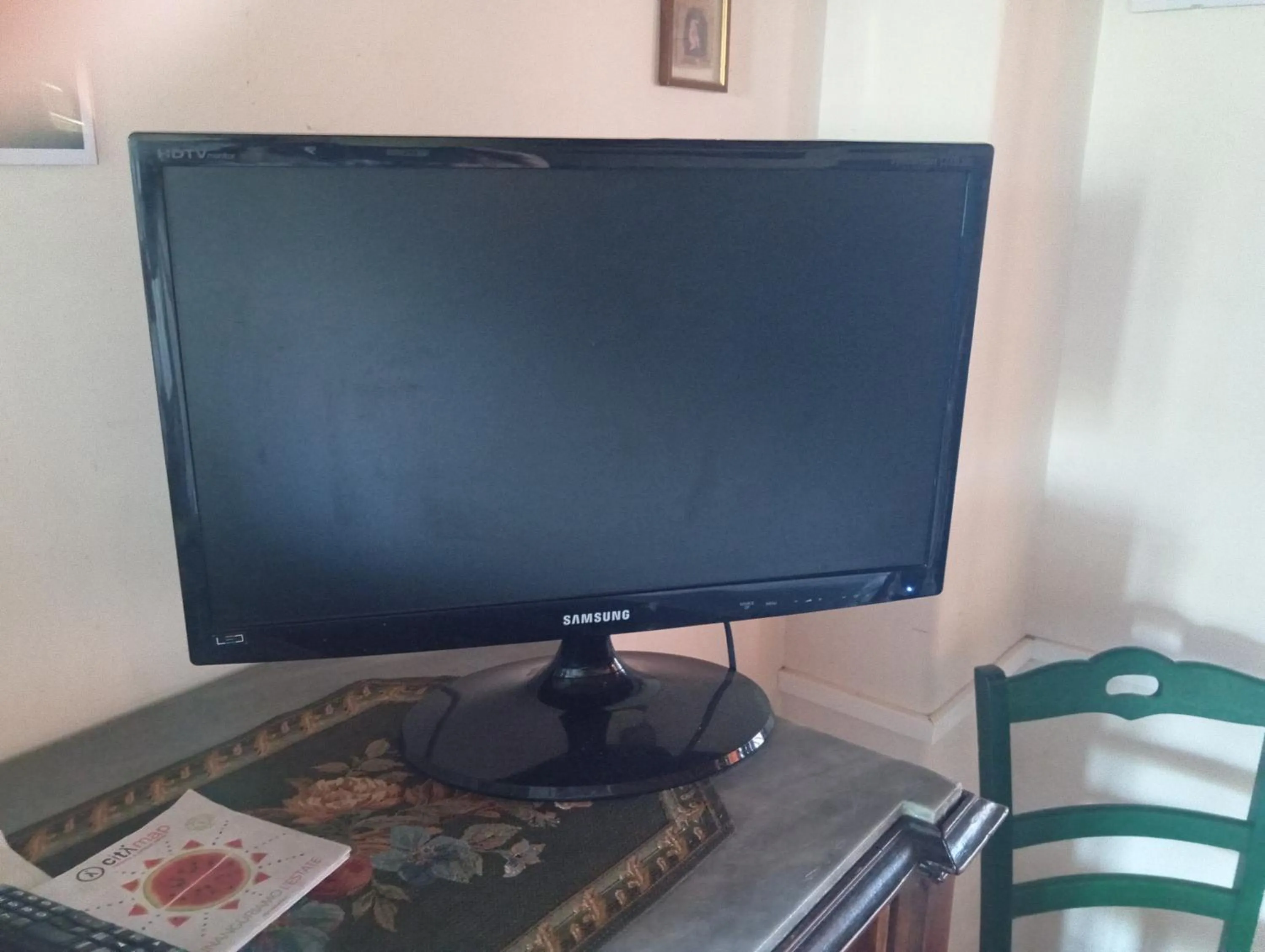 TV and multimedia in B&B La Casa del Ficus