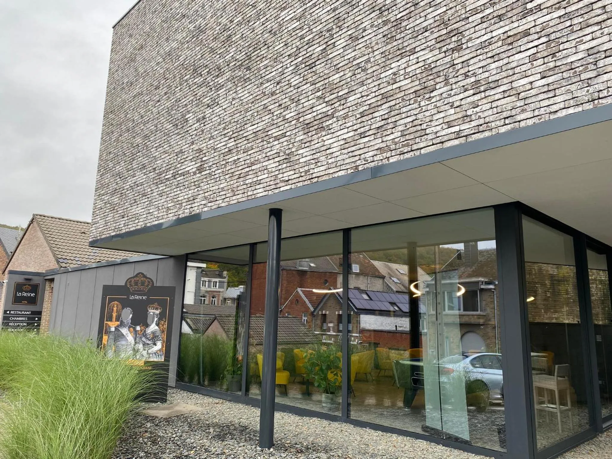 Property building in Boutique Hôtel, La Cour de la Reine, Rooftop & Bistronomique Restaurant