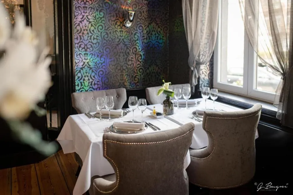 Restaurant/places to eat in Boutique Hôtel, La Cour de la Reine, Rooftop & Bistronomique Restaurant