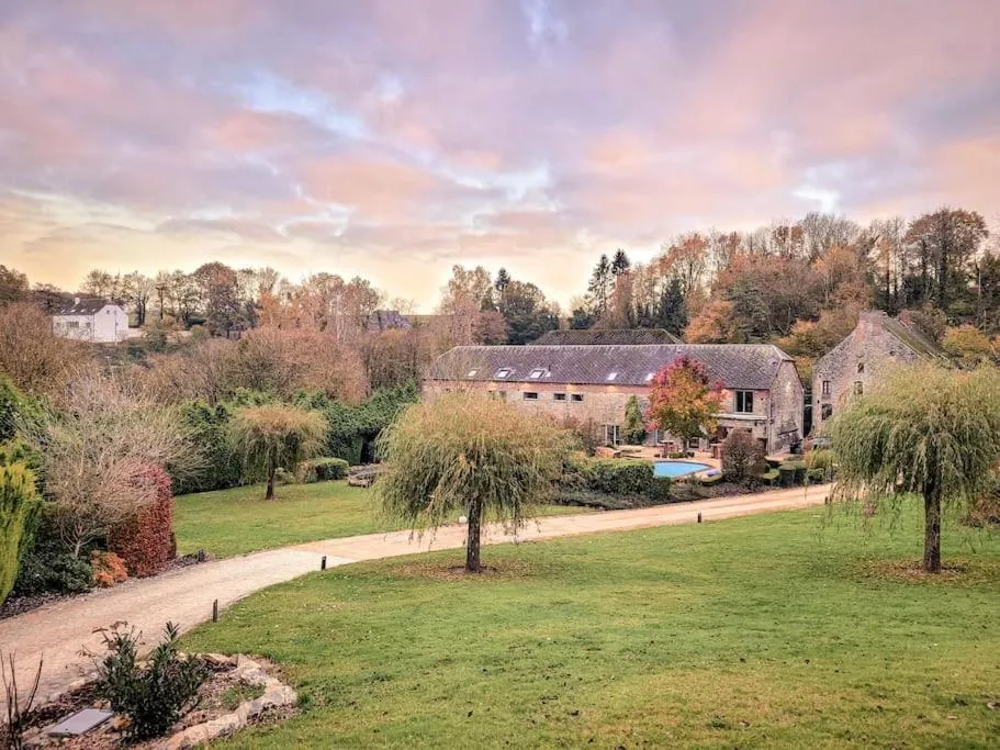 Property building in Au bout de mes rêves