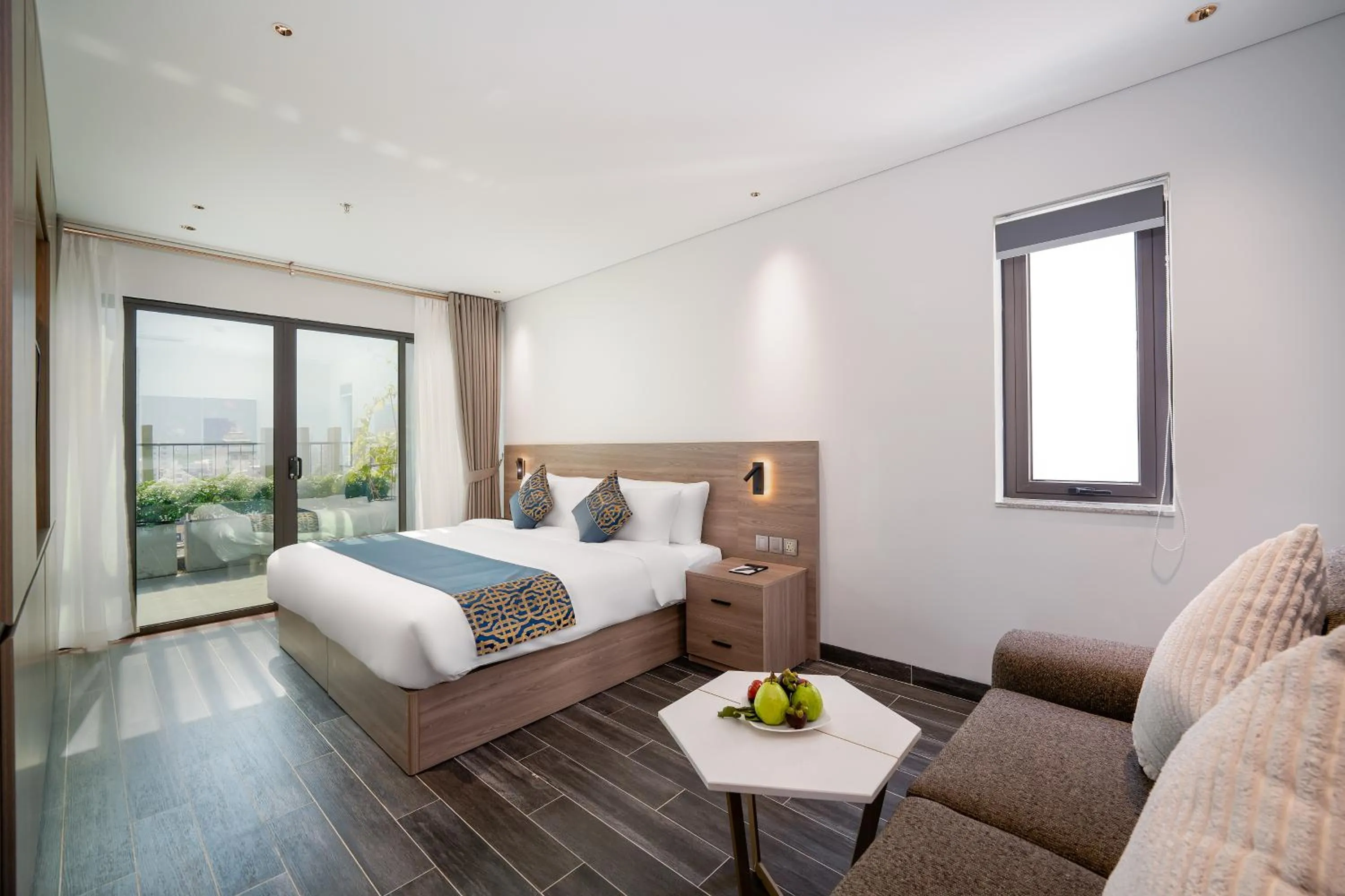 Photo of the whole room, Bed in The Dream Suite