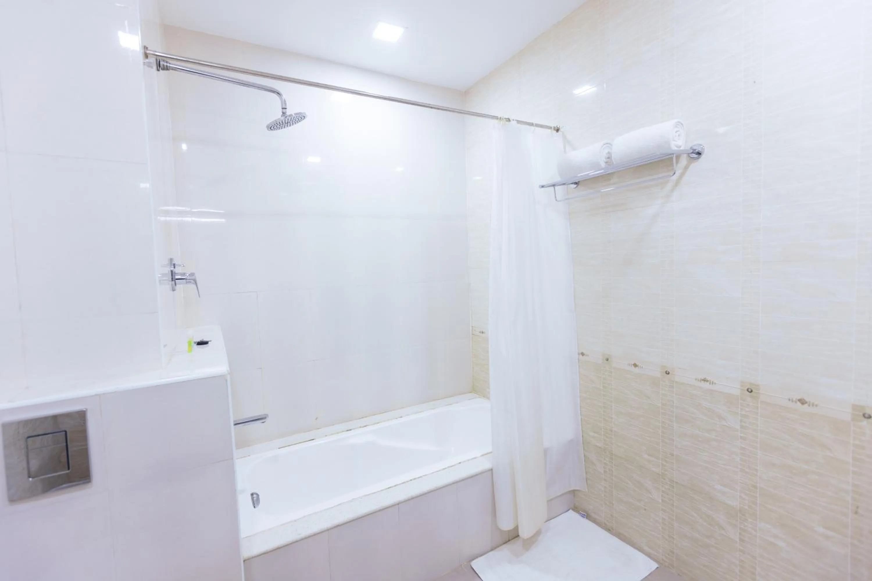 Hotel DSF Grand Plaza