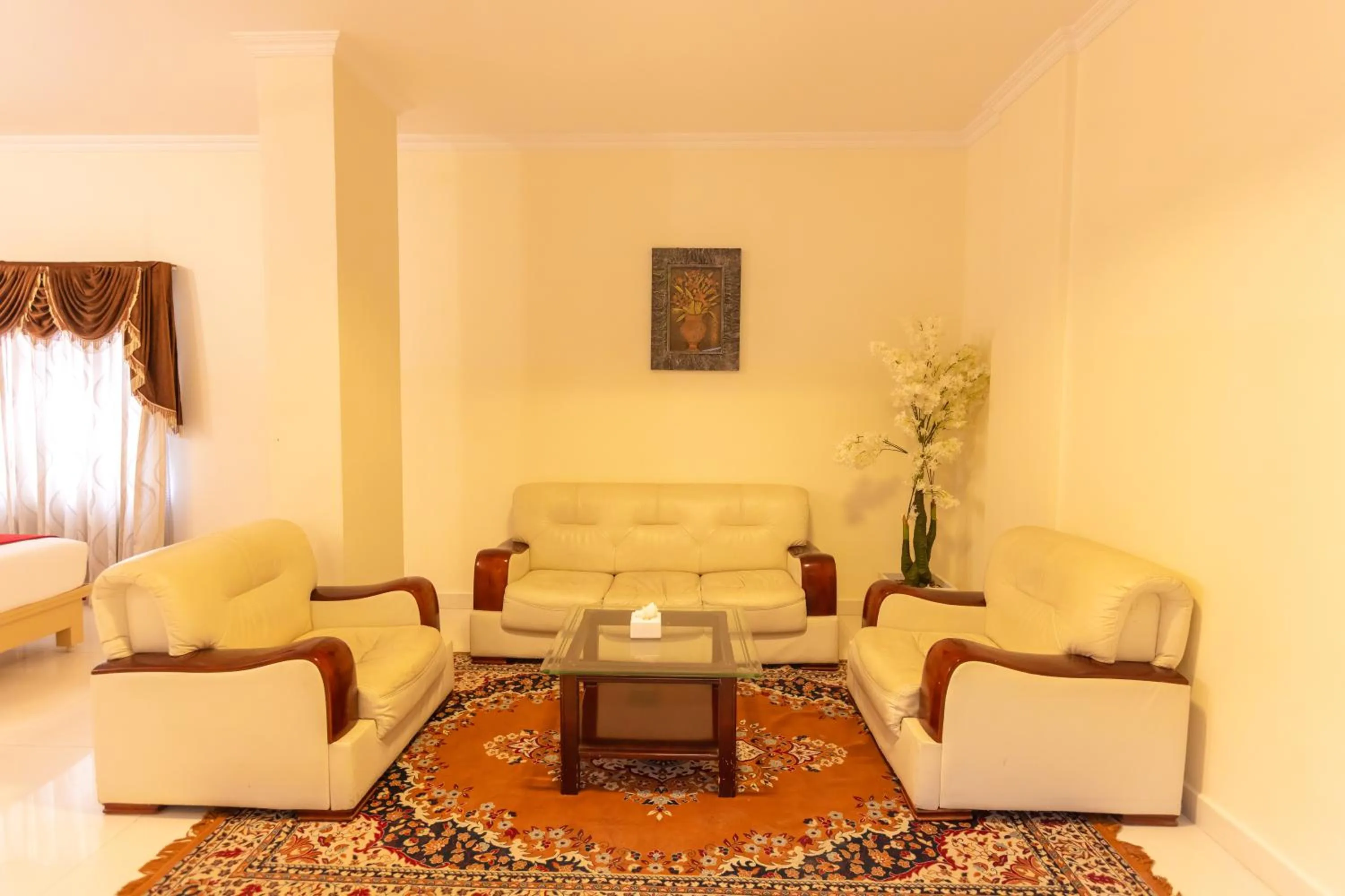 Hotel DSF Grand Plaza