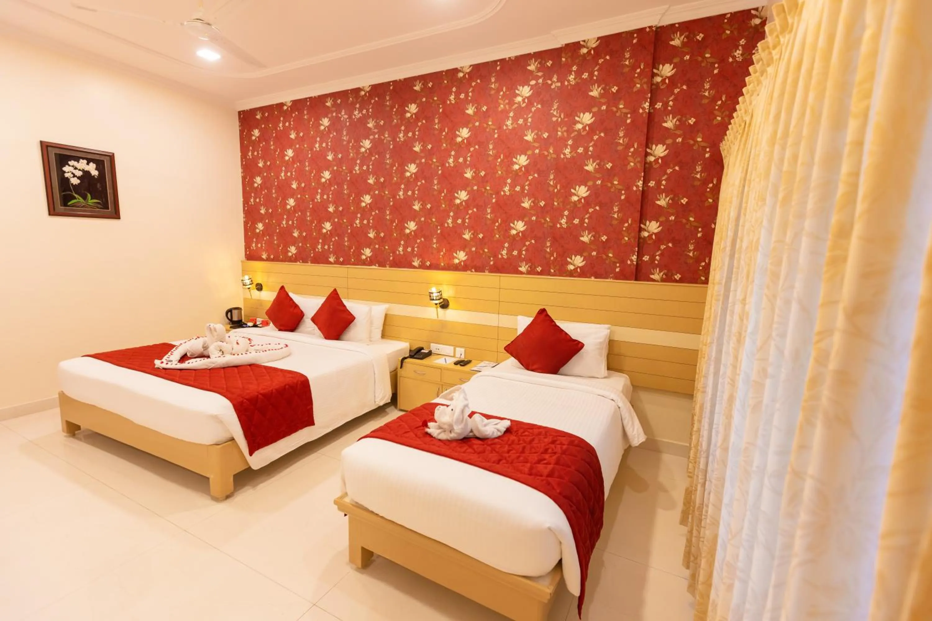 Bed in Hotel DSF Grand Plaza