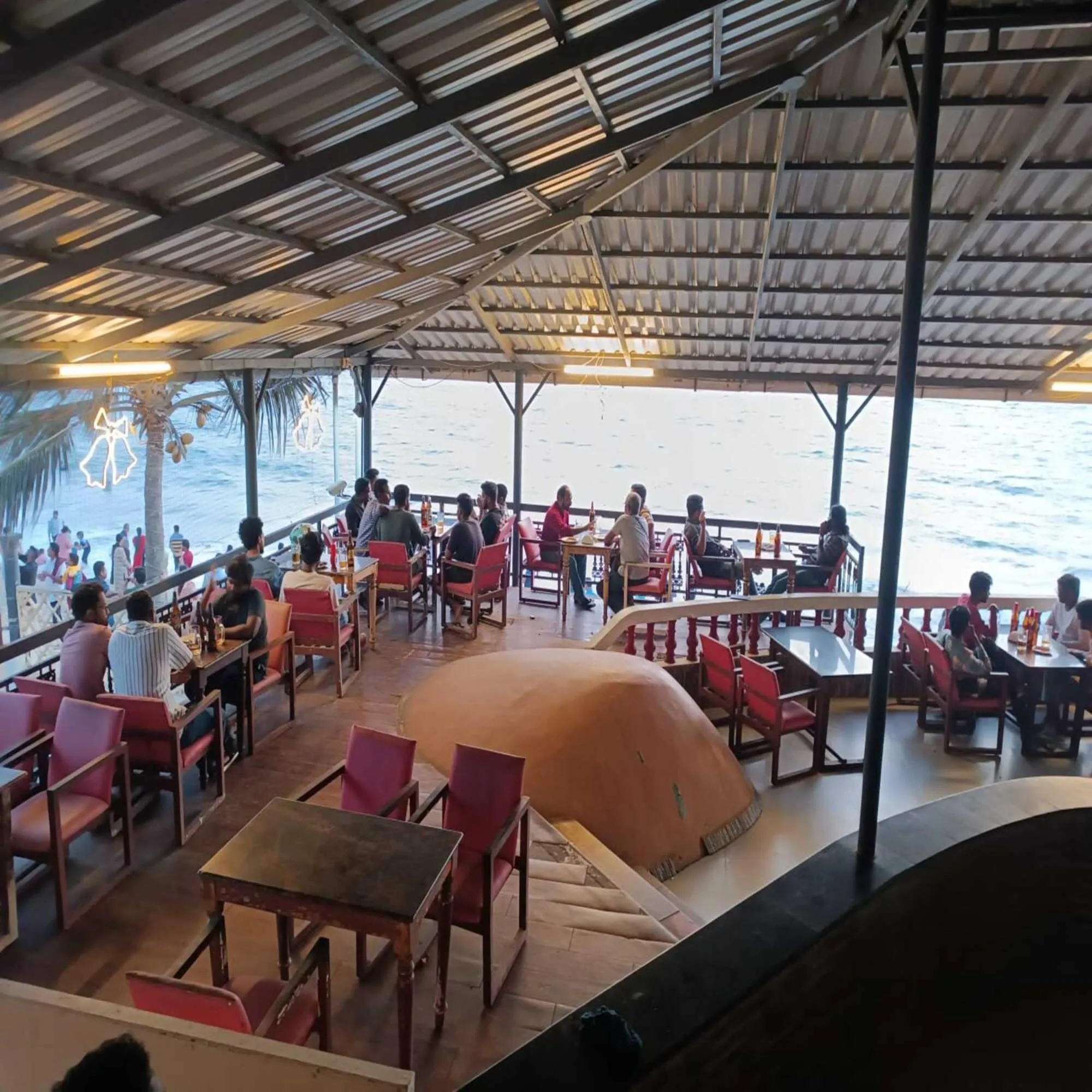 Restaurant/places to eat in Baywatch Beach Homes