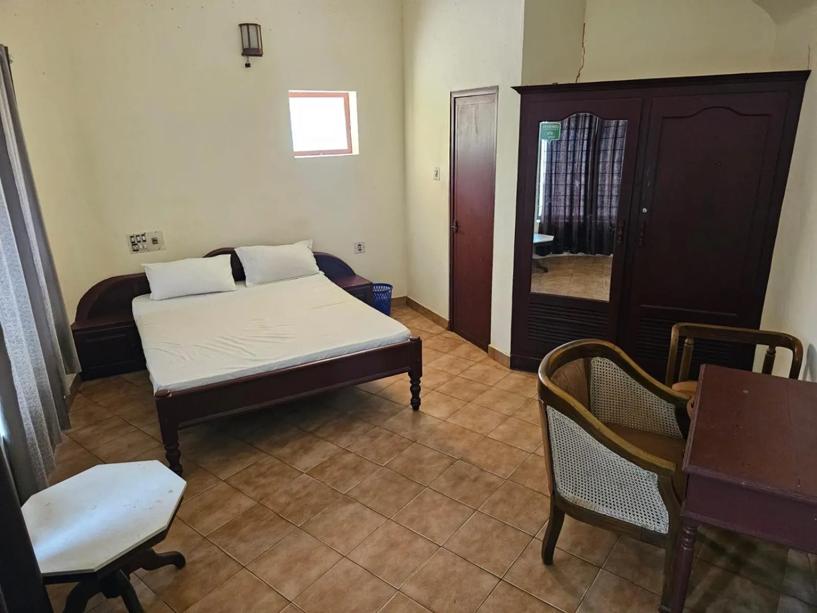 Bed in Baywatch Beach Homes