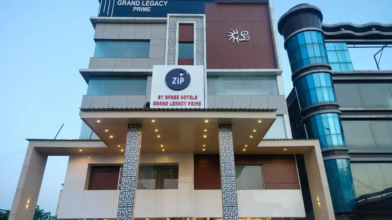 Property building in Zip By Spree Hotels Grand Legacy Prime Property building in Zip By Spree Hotels Grand Legacy Prime