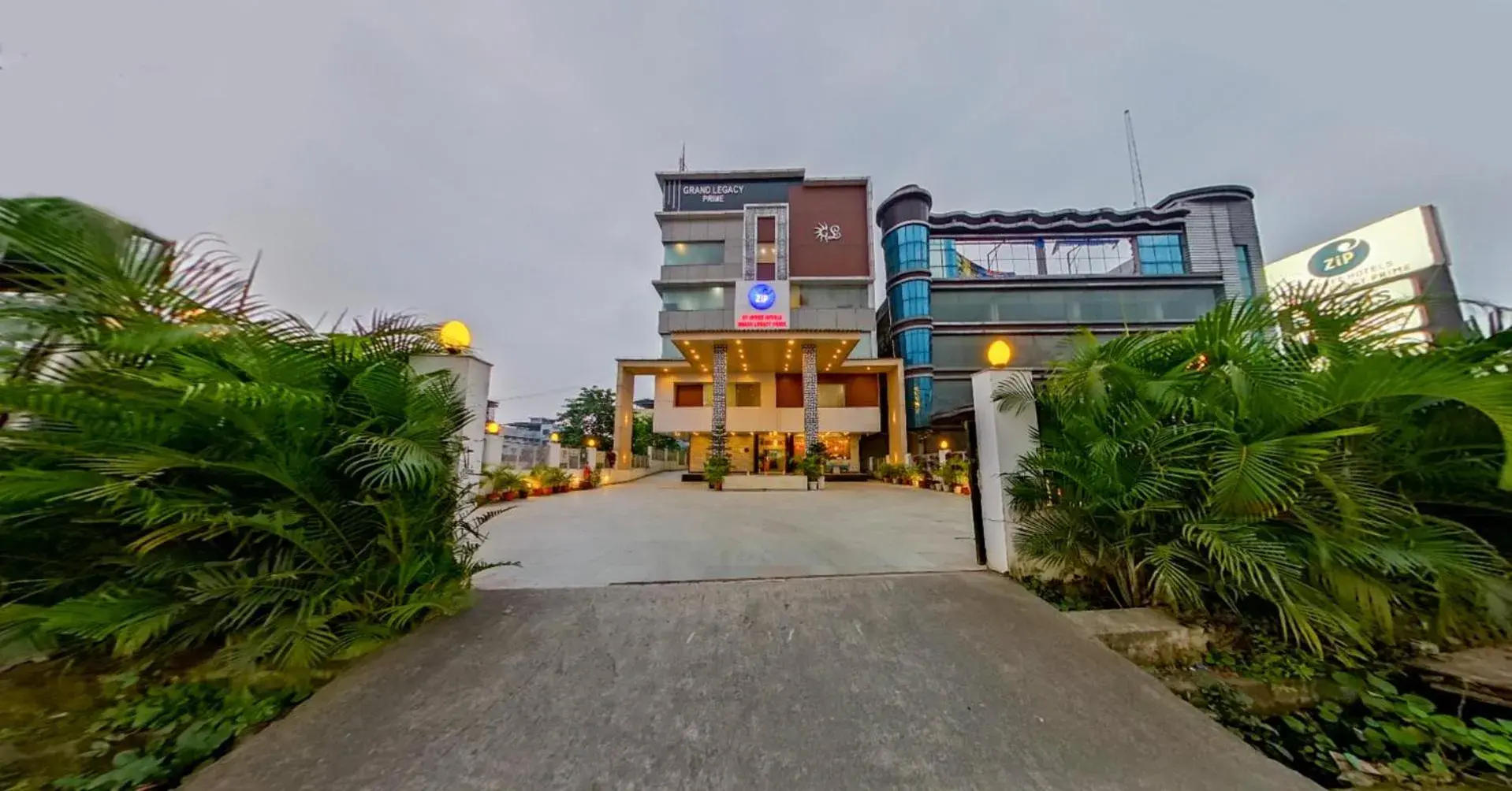 Property building in Zip By Spree Hotels Grand Legacy Prime Property building in Zip By Spree Hotels Grand Legacy Prime