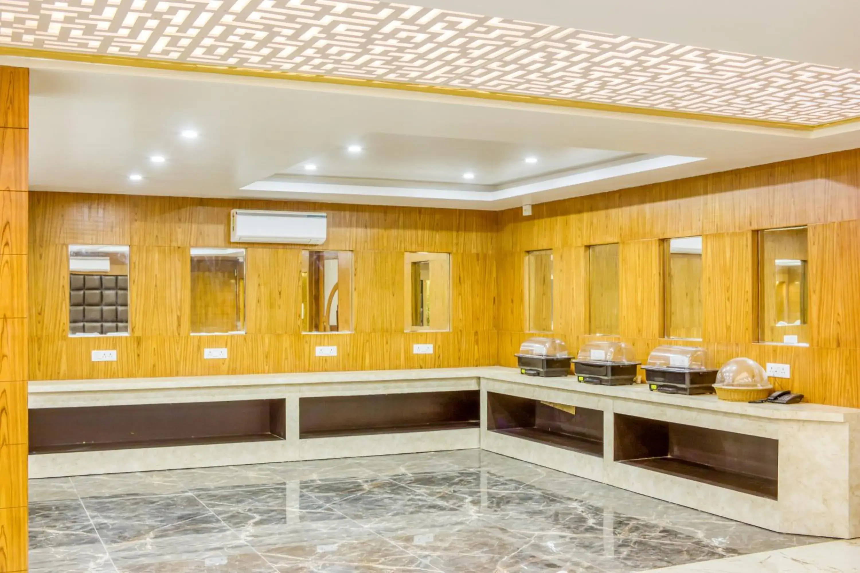 Restaurant/places to eat in Zip By Spree Hotels Grand Legacy Prime Restaurant/places to eat in Zip By Spree Hotels Grand Legacy Prime