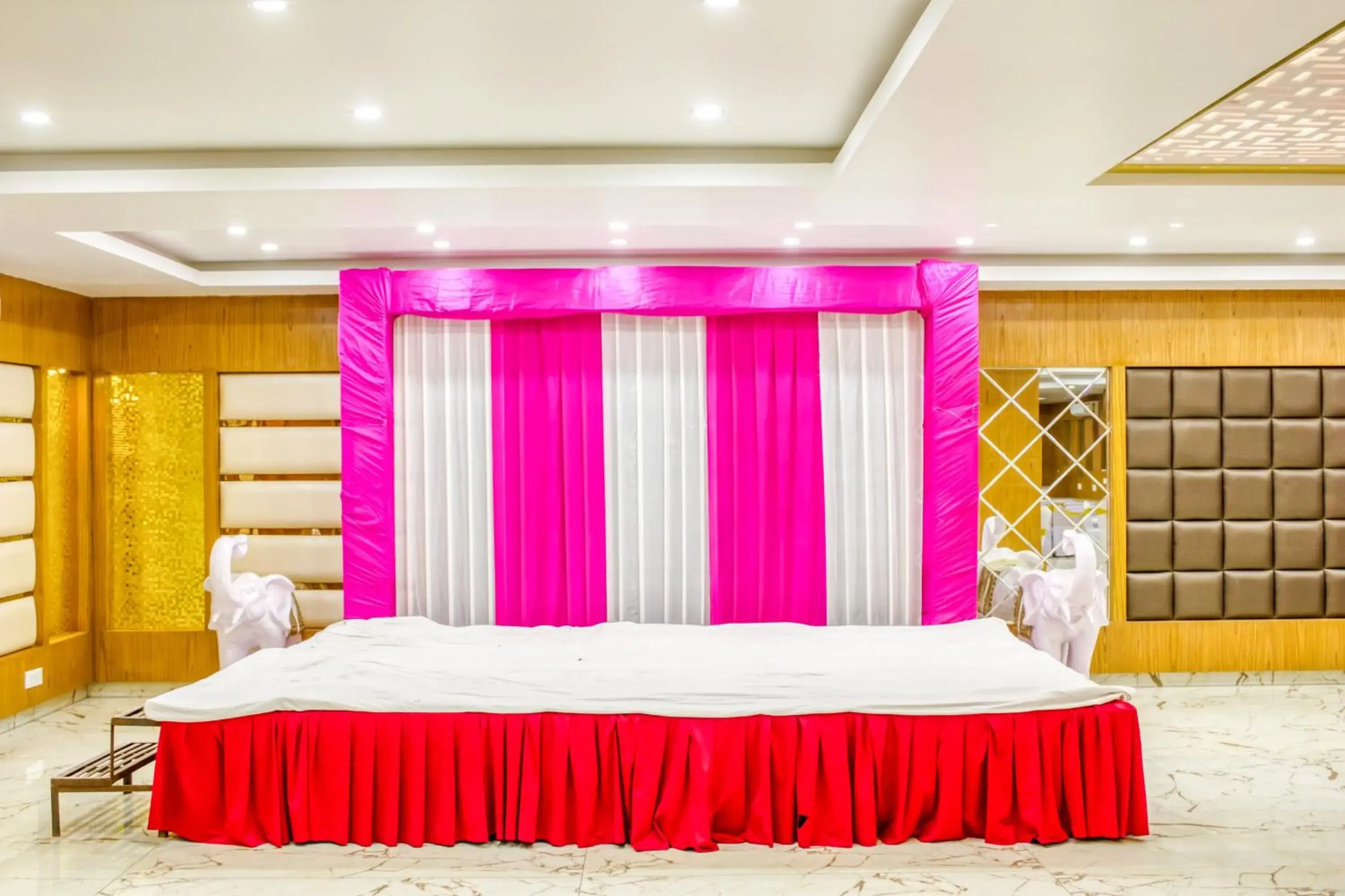 Banquet/Function facilities, Bed in Zip By Spree Hotels Grand Legacy Prime Banquet/Function facilities, Bed in Zip By Spree Hotels Grand Legacy Prime