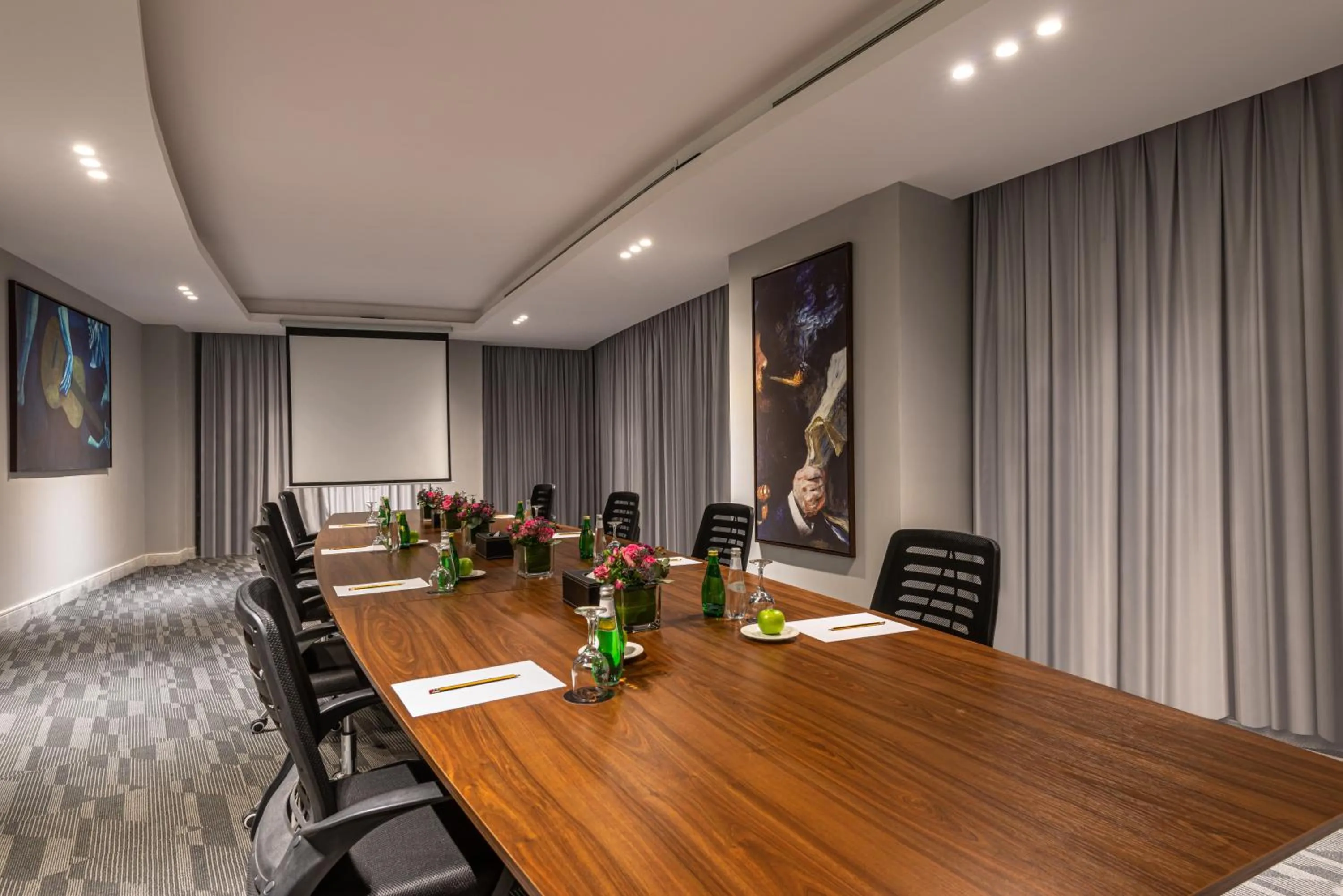Meeting/conference room in HDB Al Sahafa