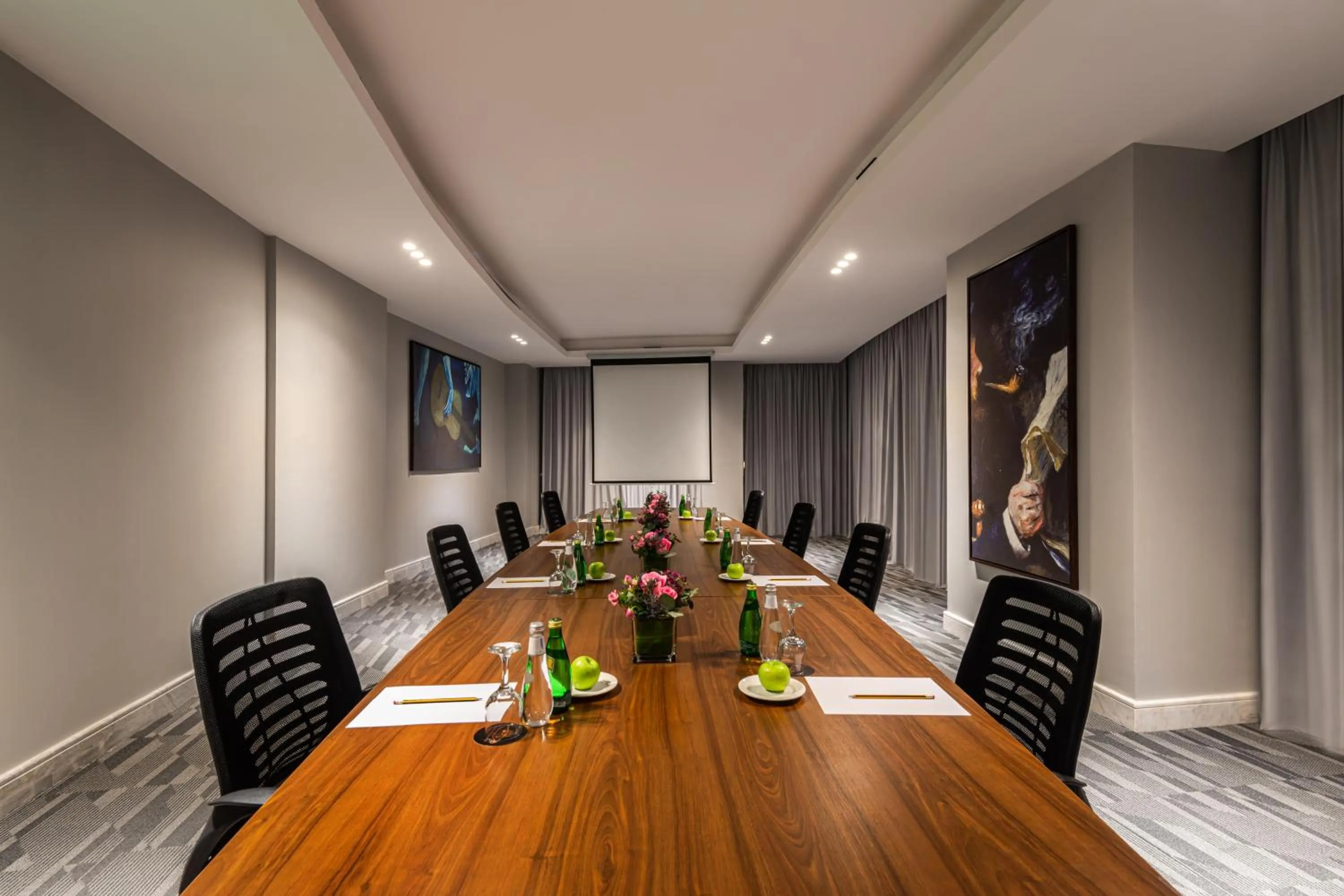 Meeting/conference room in HDB Al Sahafa