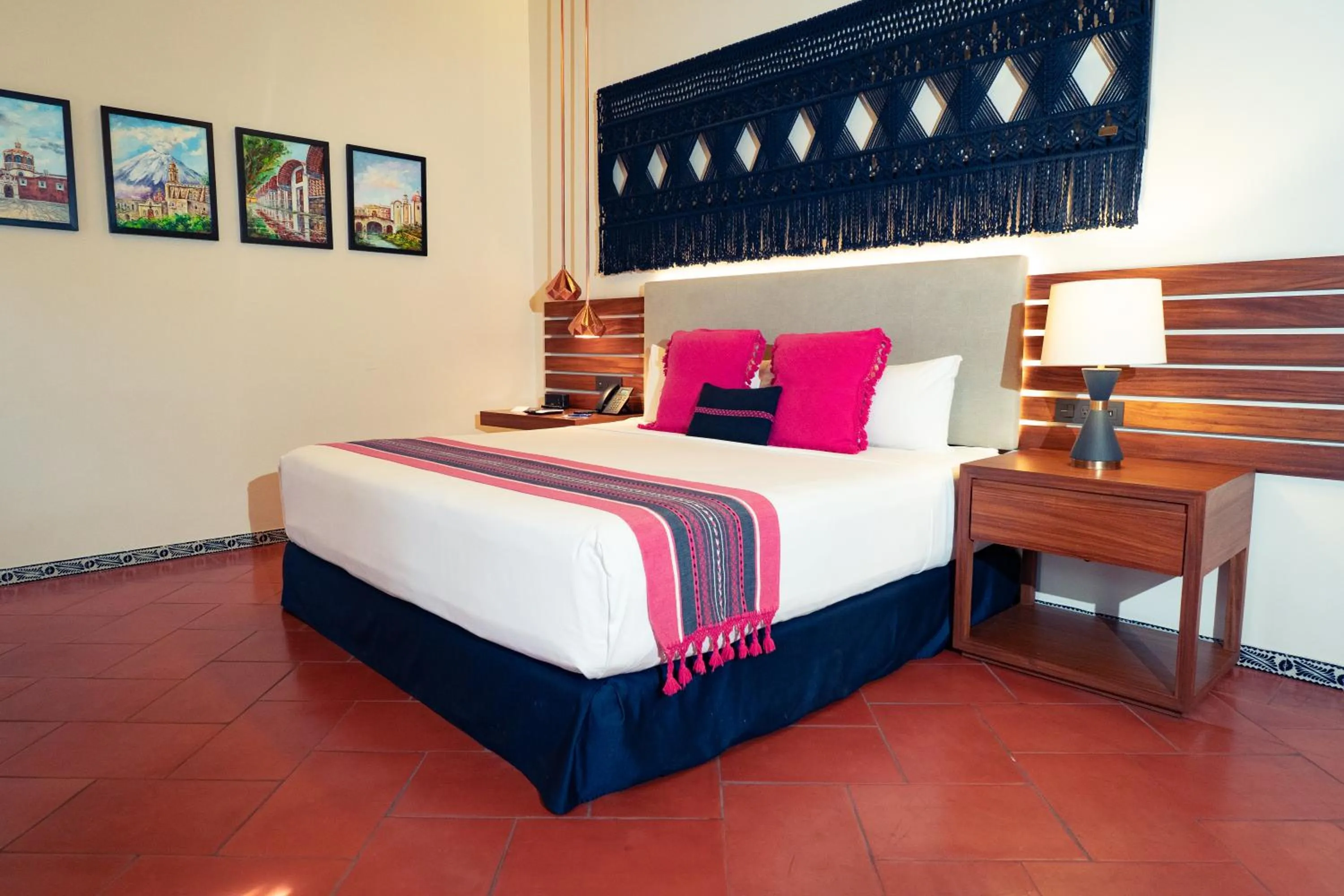 Bed in Casa Azulai Puebla Hotel Boutique
