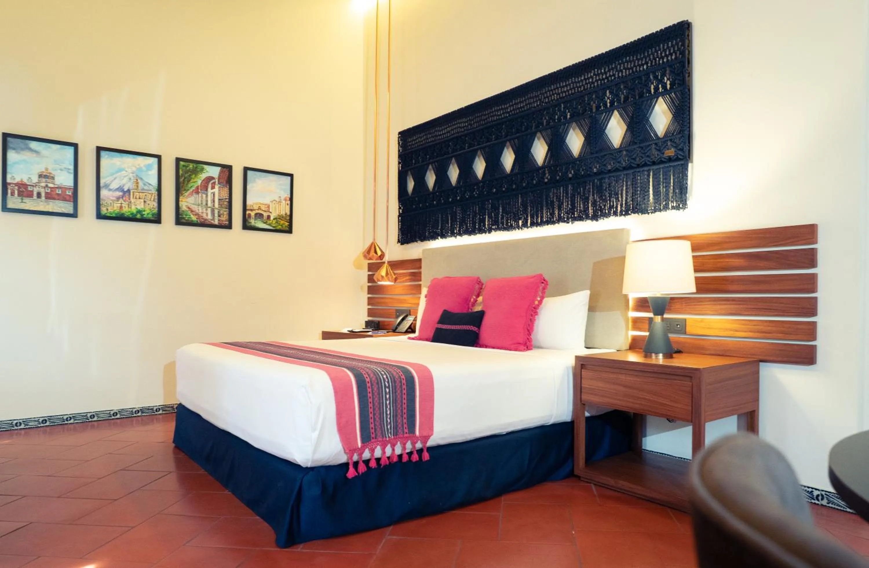 Bed in Casa Azulai Puebla Hotel Boutique