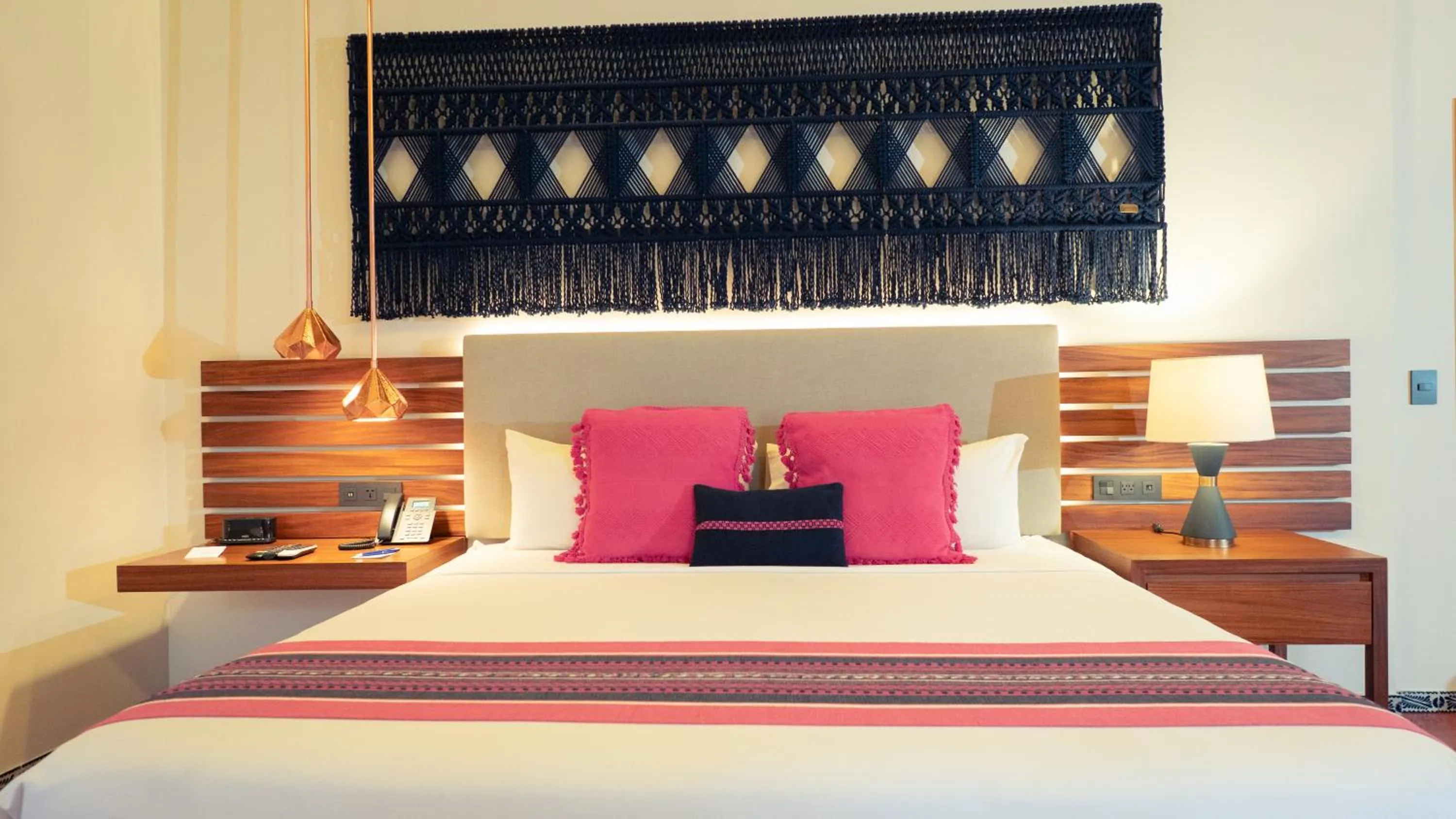 Bed in Casa Azulai Puebla Hotel Boutique