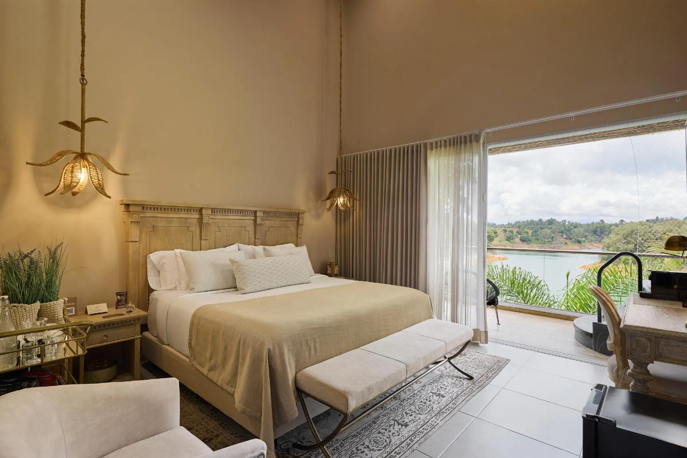 Bedroom, Bed in Tau House