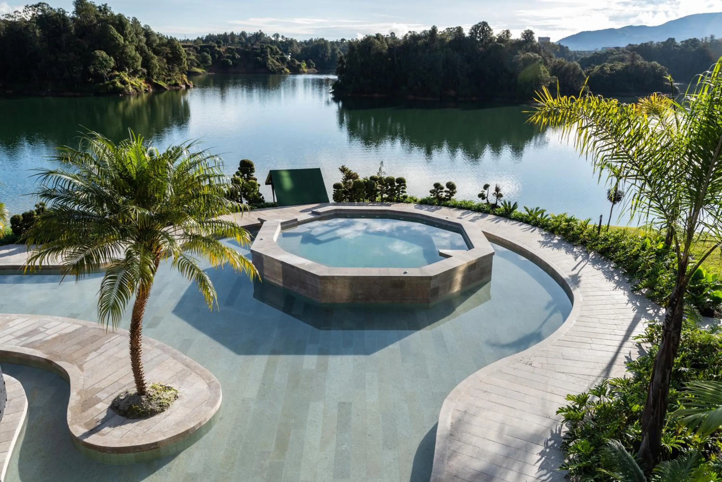 Natural landscape in Tau House