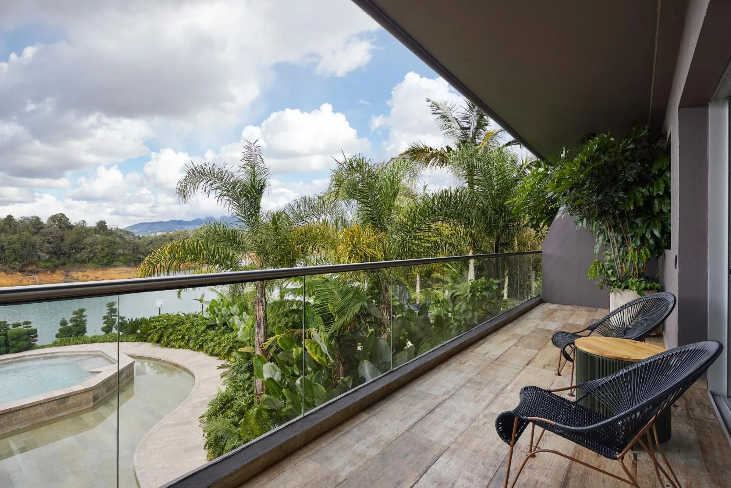 Lake view in Tau House