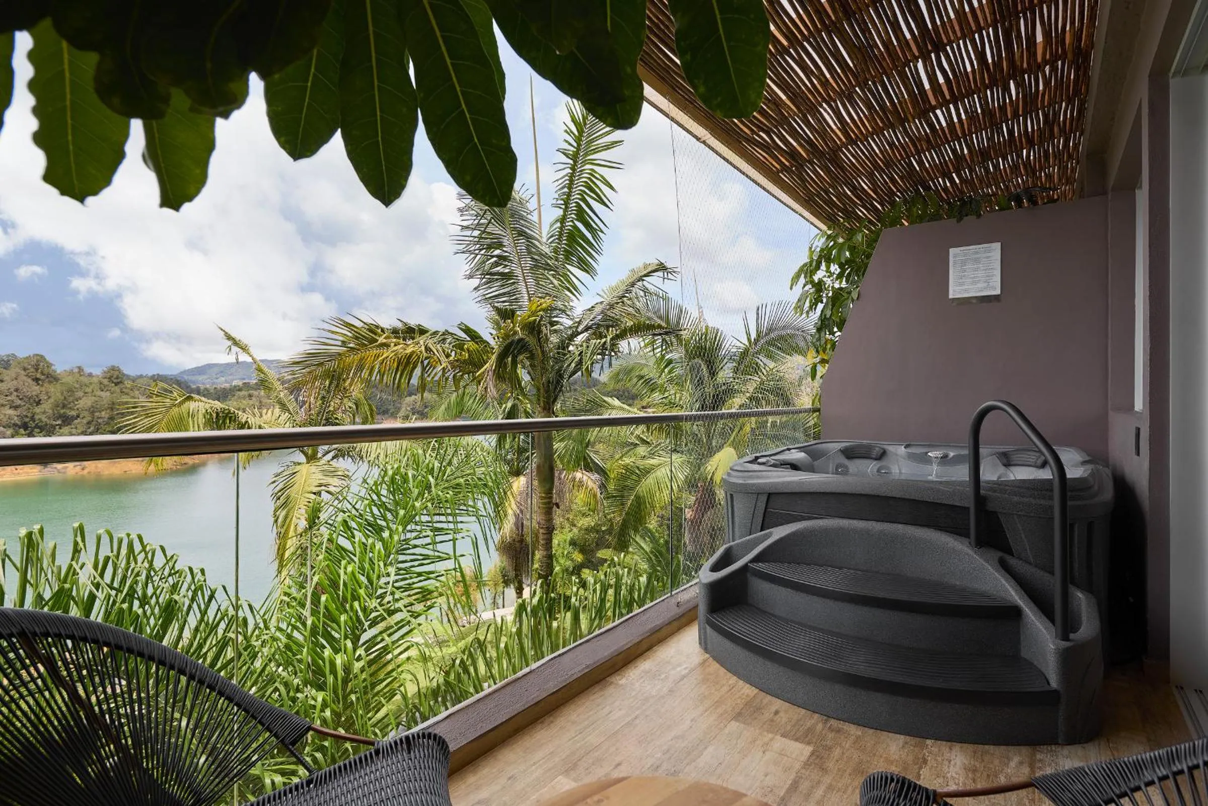 Lake view in Tau House