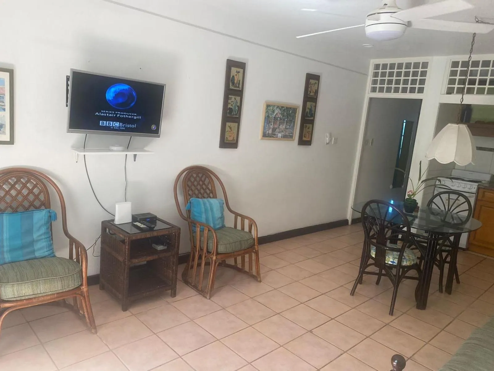 TV and multimedia, Seating Area in Fisherman's Point