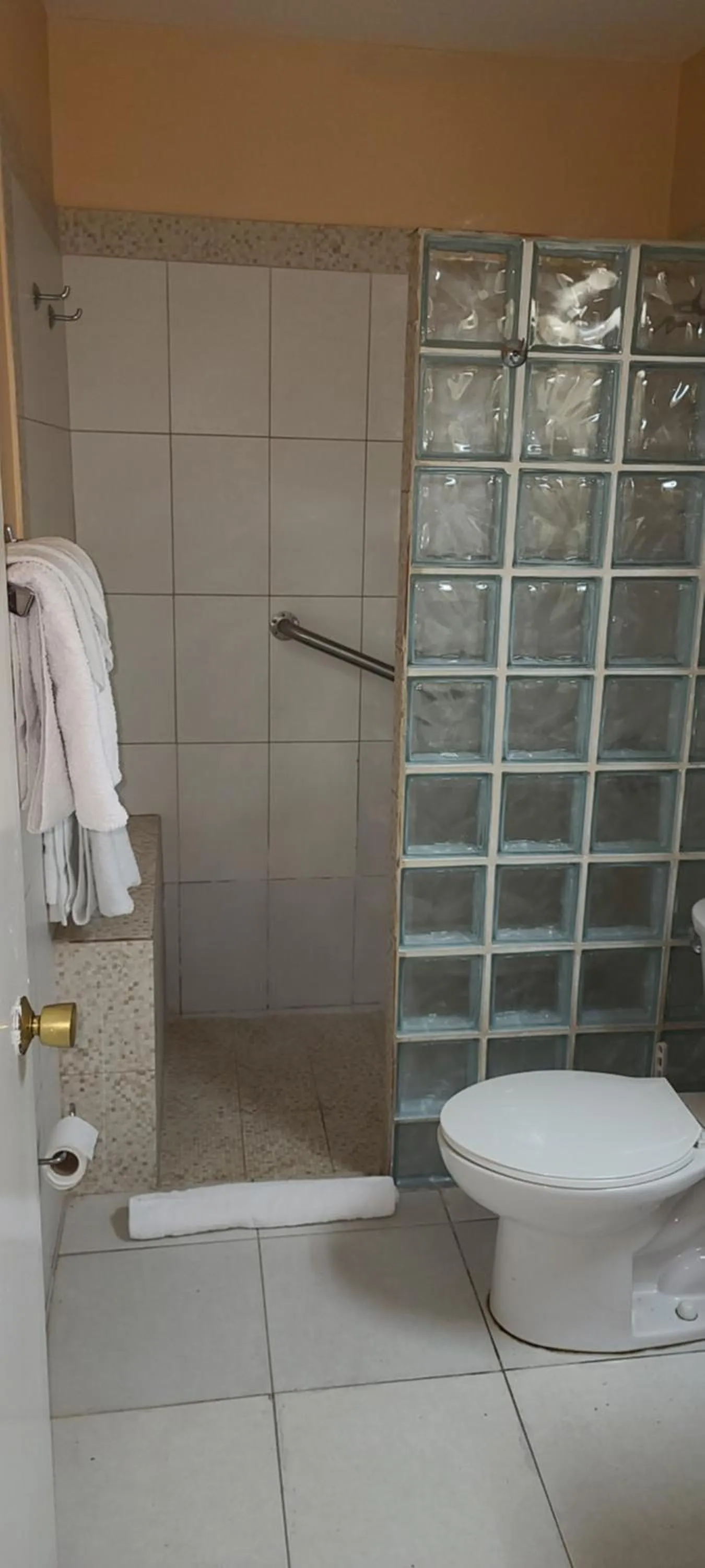 Bathroom in Fisherman's Point