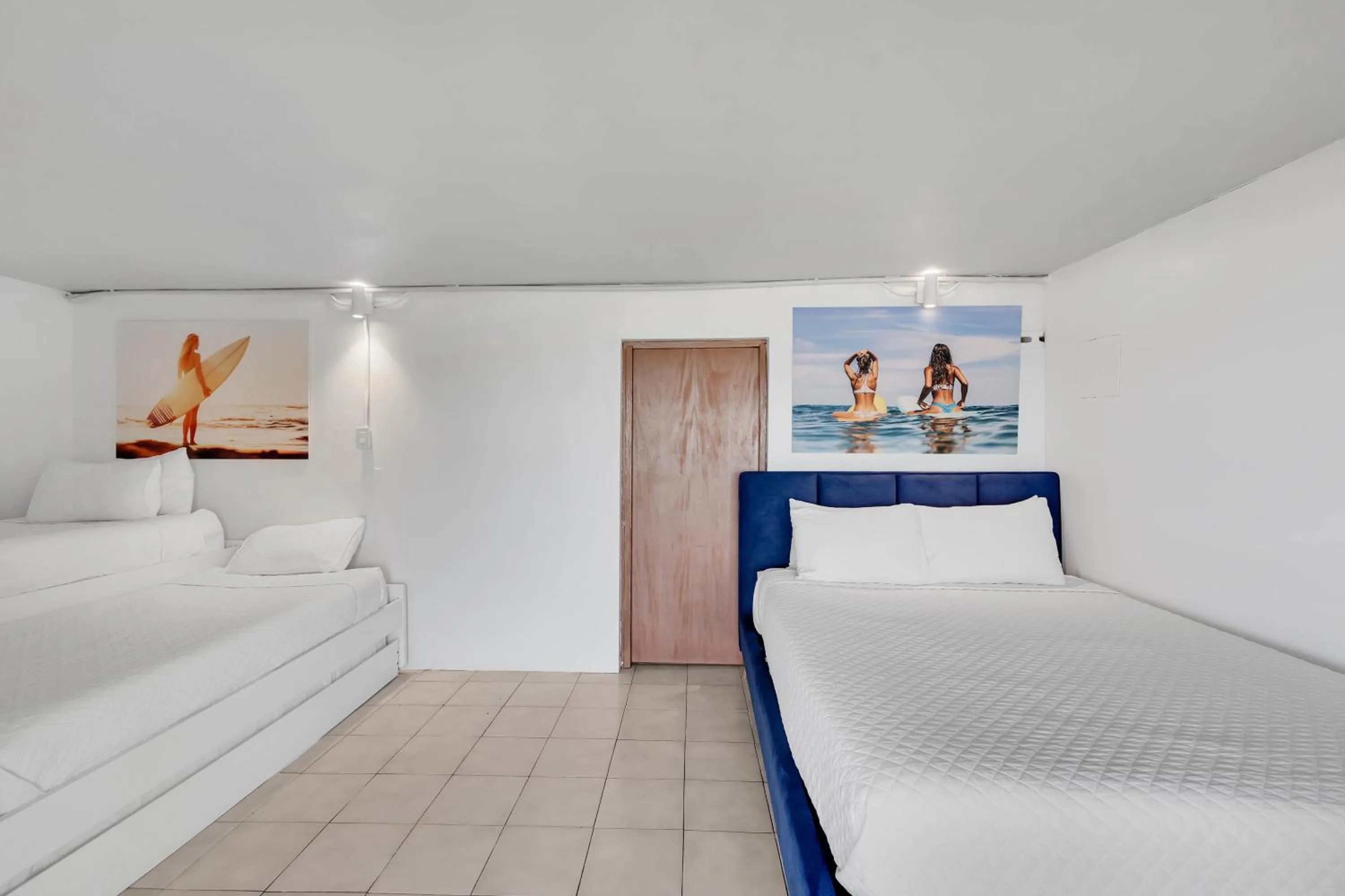 Bed in Bella Surf Inn