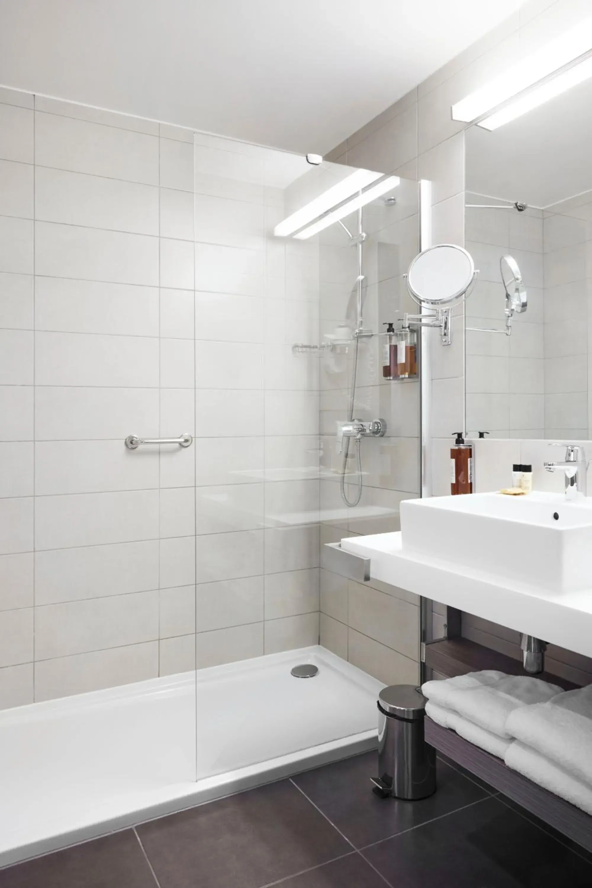 Bathroom in Q Hotel Plus Wrocław Bathroom in Q Hotel Plus Wrocław