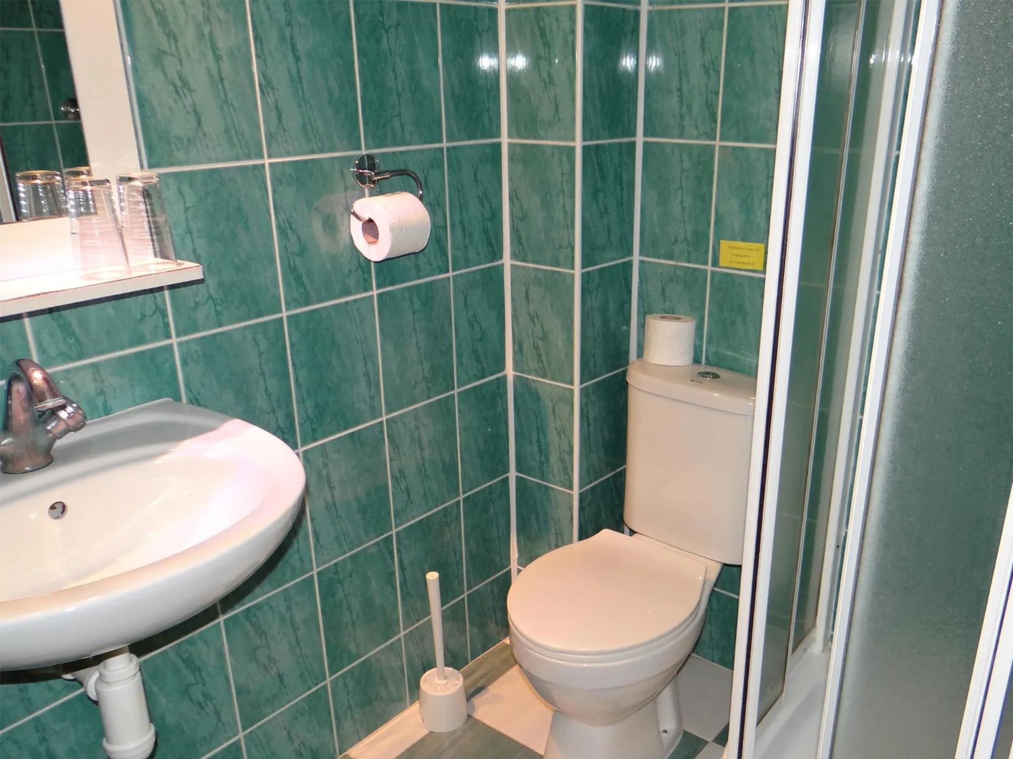 Bathroom in Pension Europa