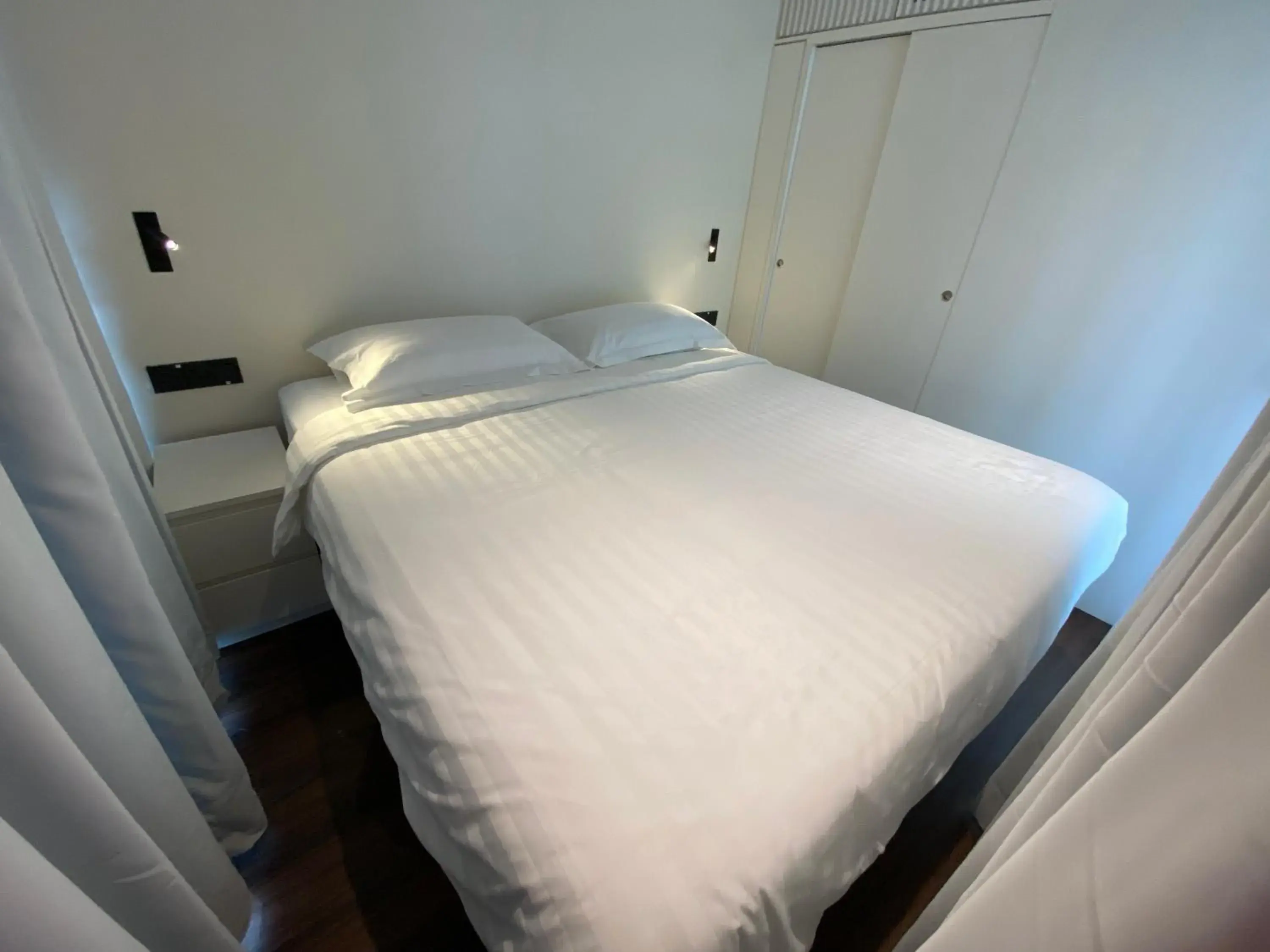 Bed in Shipping Container Hotel At One-north Bed in Shipping Container Hotel At One-north