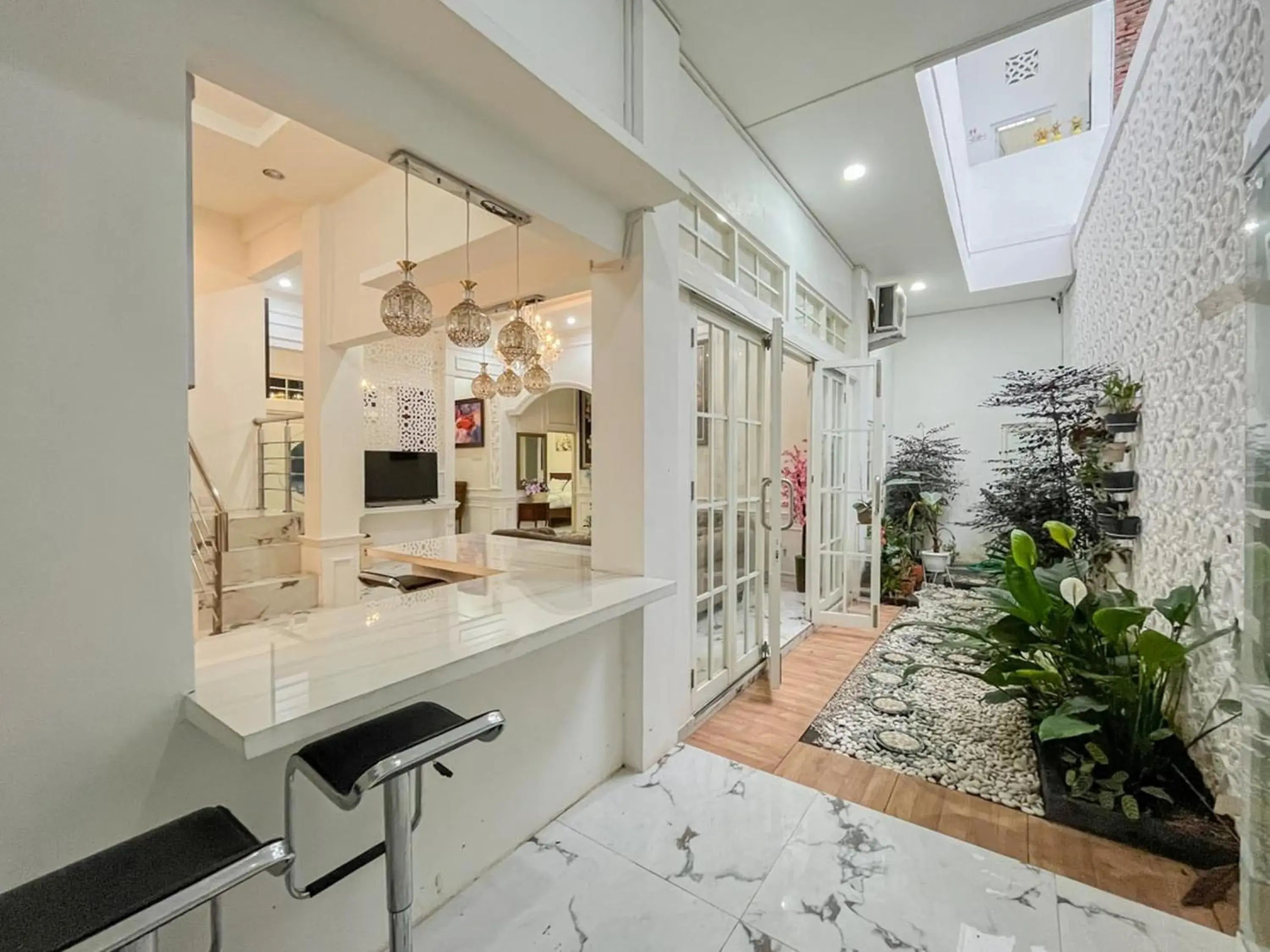 Sakura Guest House by The Lavana Sakura Guest House by The Lavana