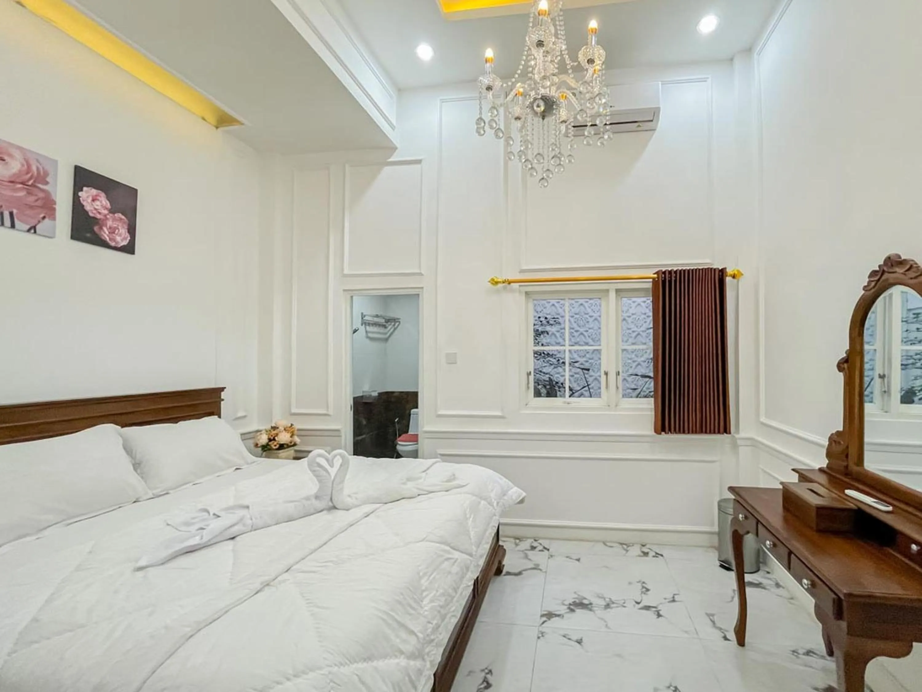 Bedroom in Sakura Guest House by The Lavana