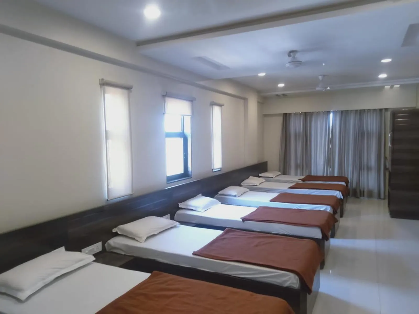 Bed in Sai Heera Residency Shirdi