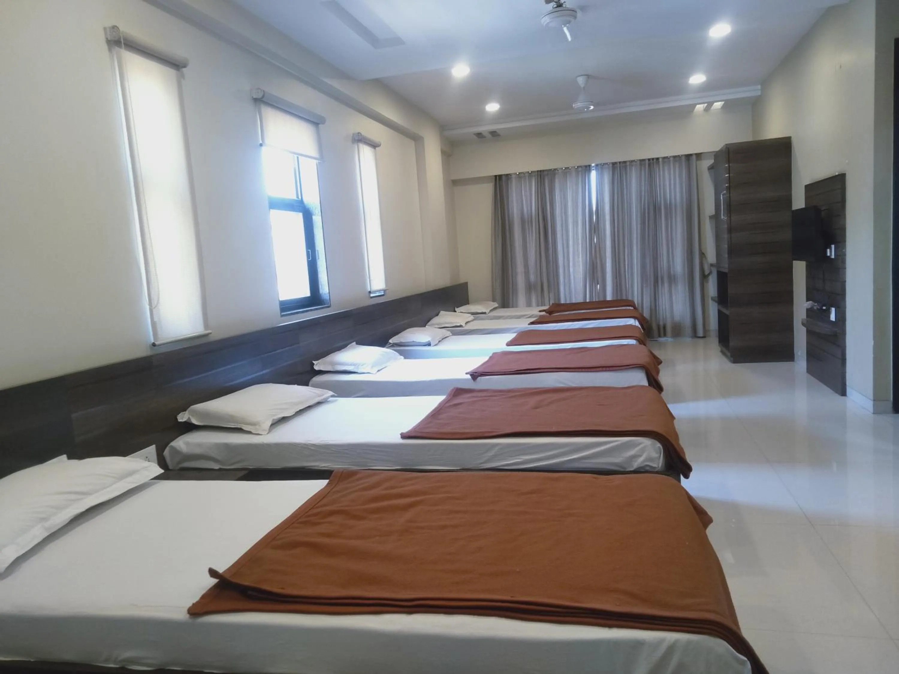 Bed in Sai Heera Residency Shirdi