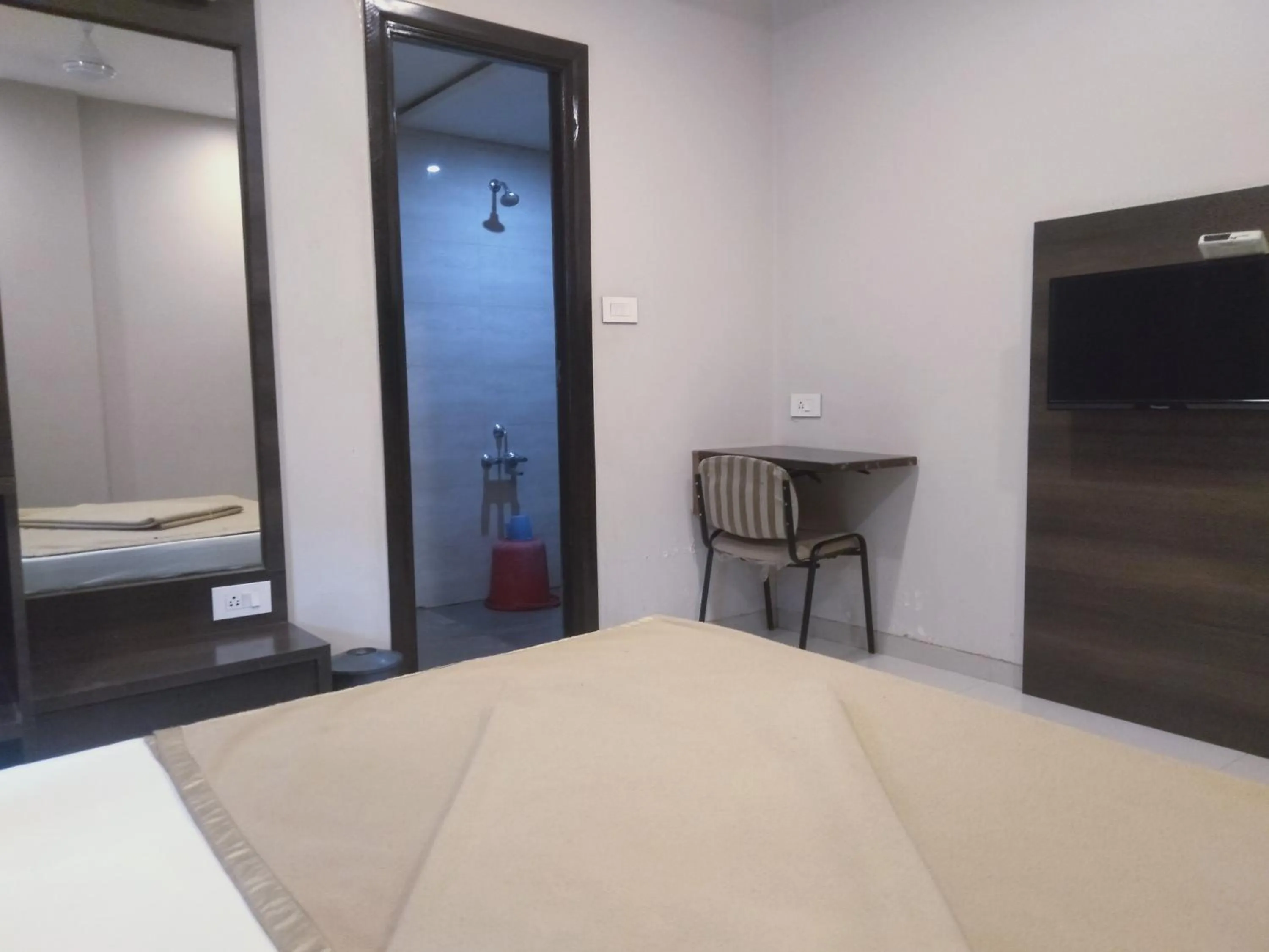 Bed in Sai Heera Residency Shirdi