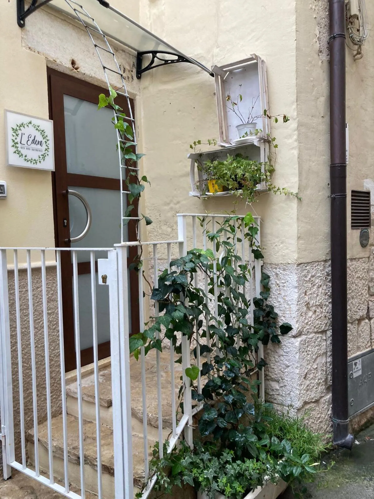 Property building in L'edera