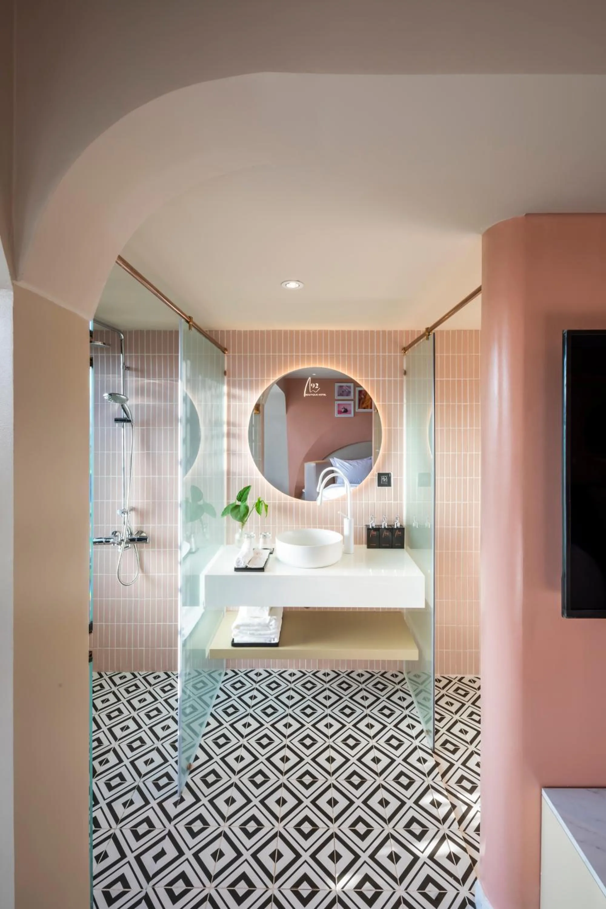 Bathroom, Bed in M92 Boutique Da Nang Beach Hotel