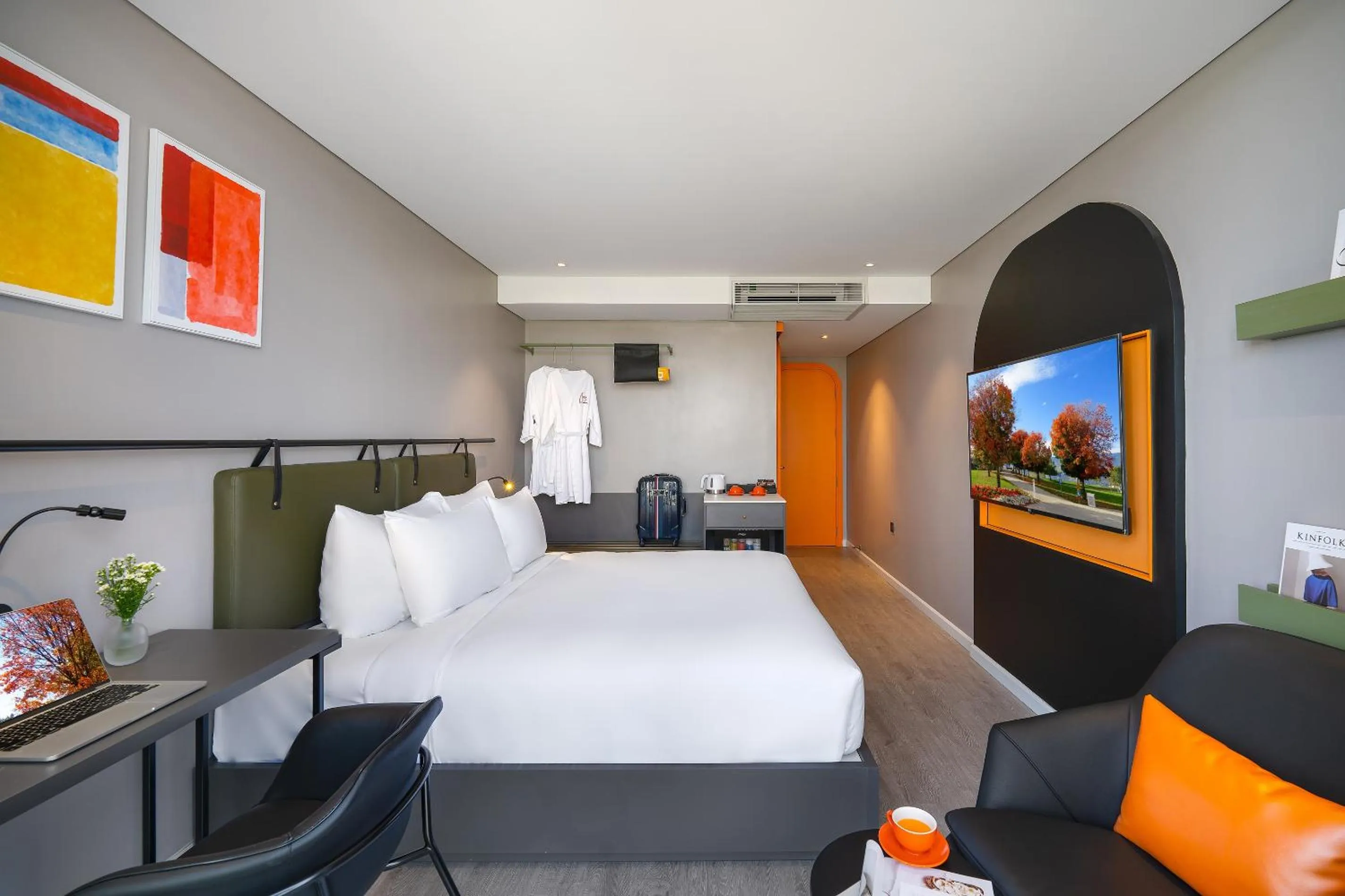 Bed in M92 Boutique Da Nang Beach Hotel