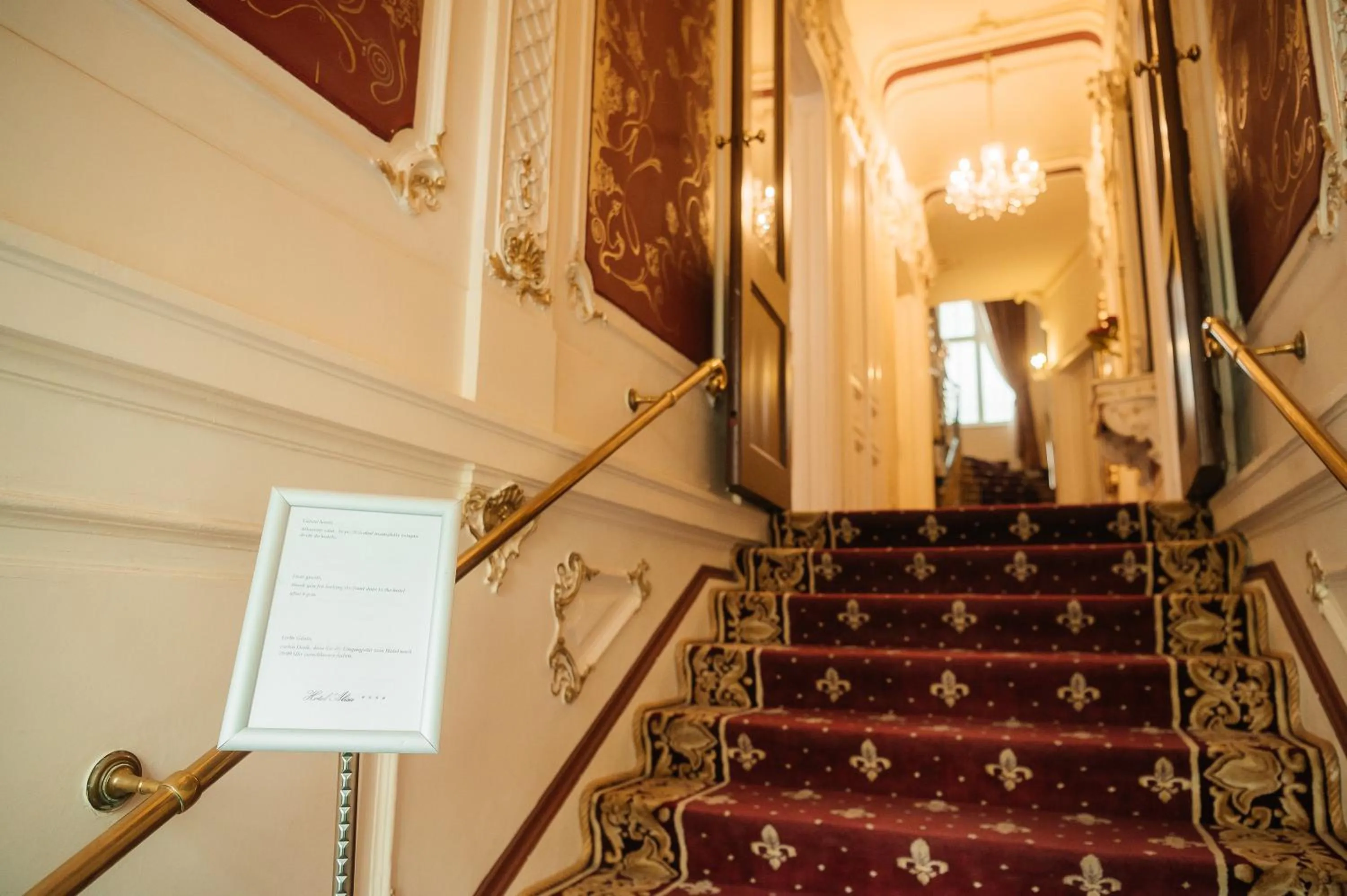 Facade/entrance in Alisa Hotel