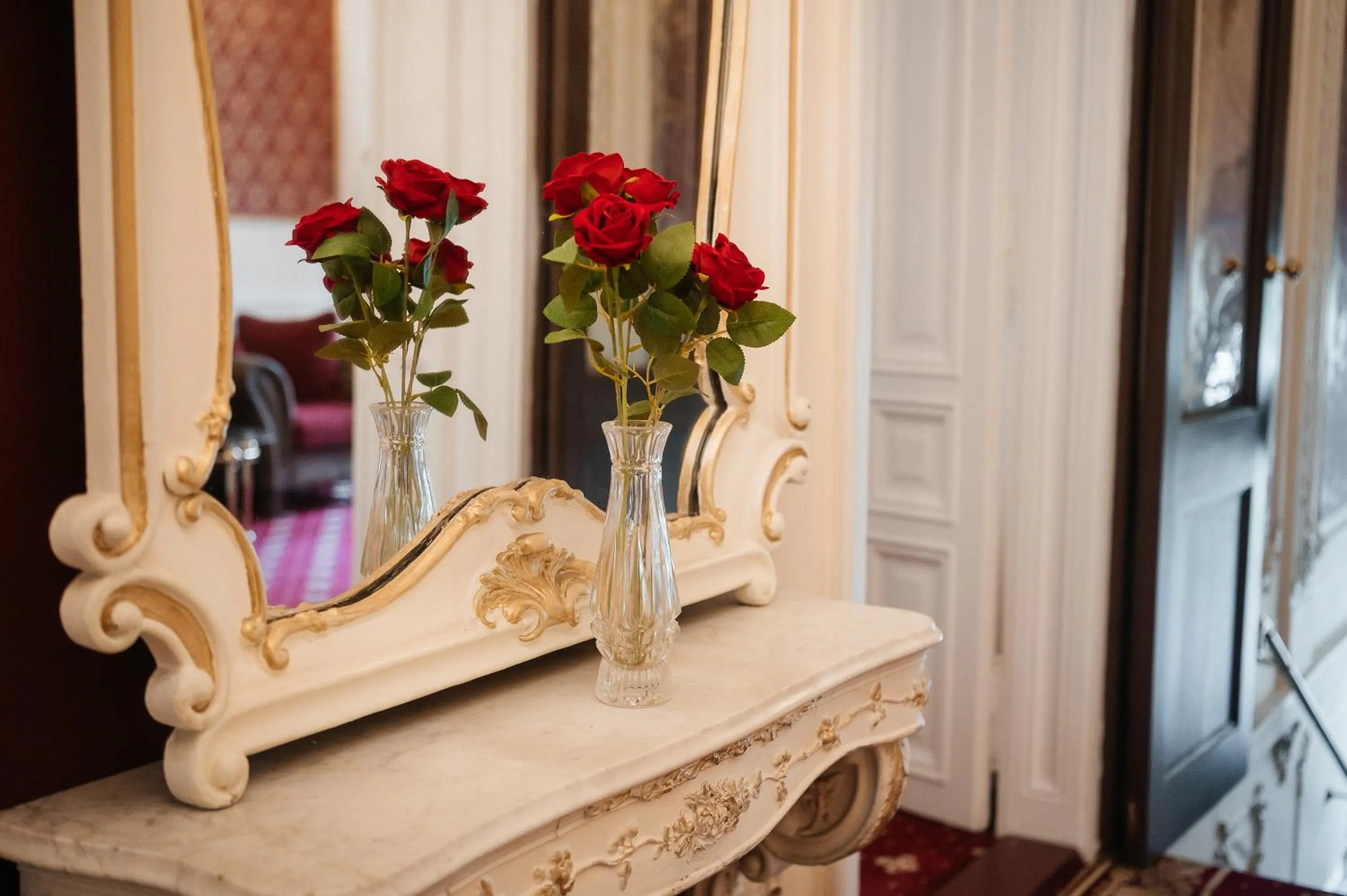 Lobby or reception in Alisa Hotel