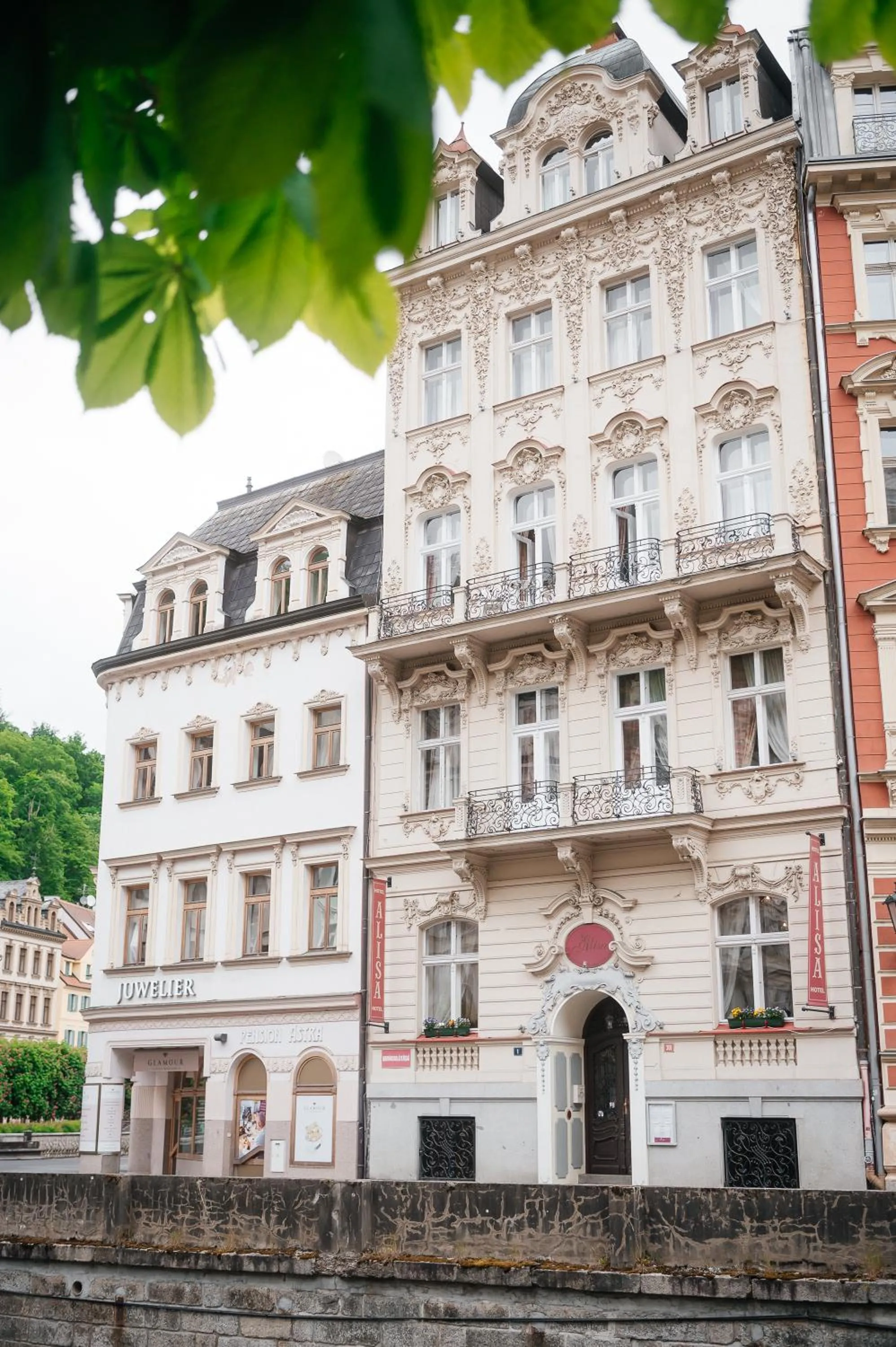 Property building in Alisa Hotel