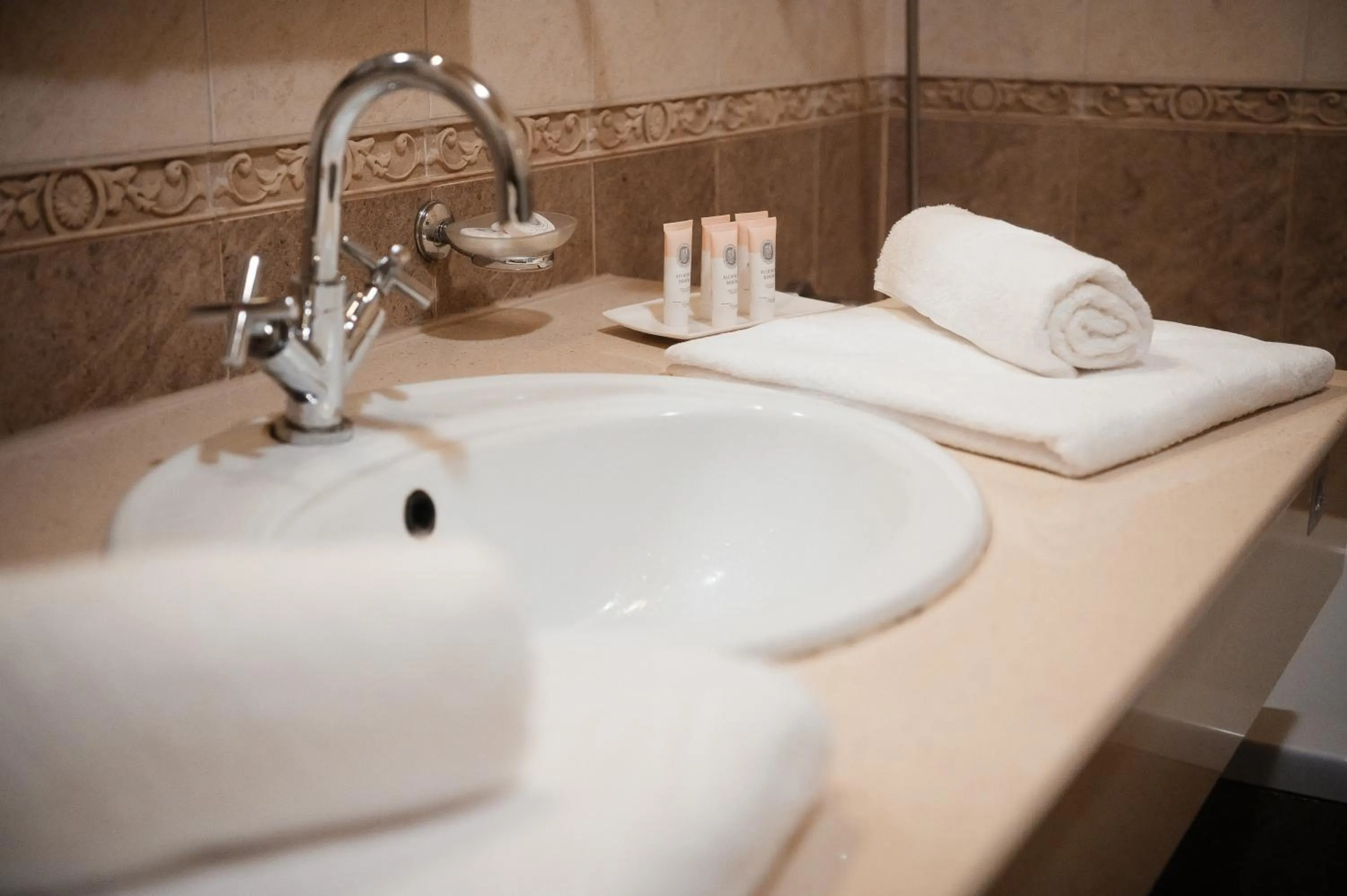 Bathroom in Alisa Hotel