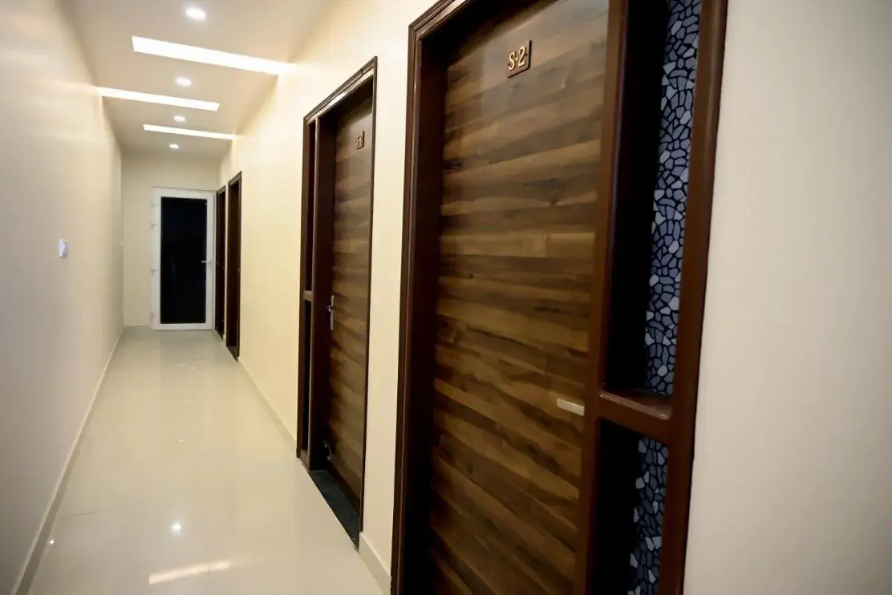 Veenas Vista Veenas Vista